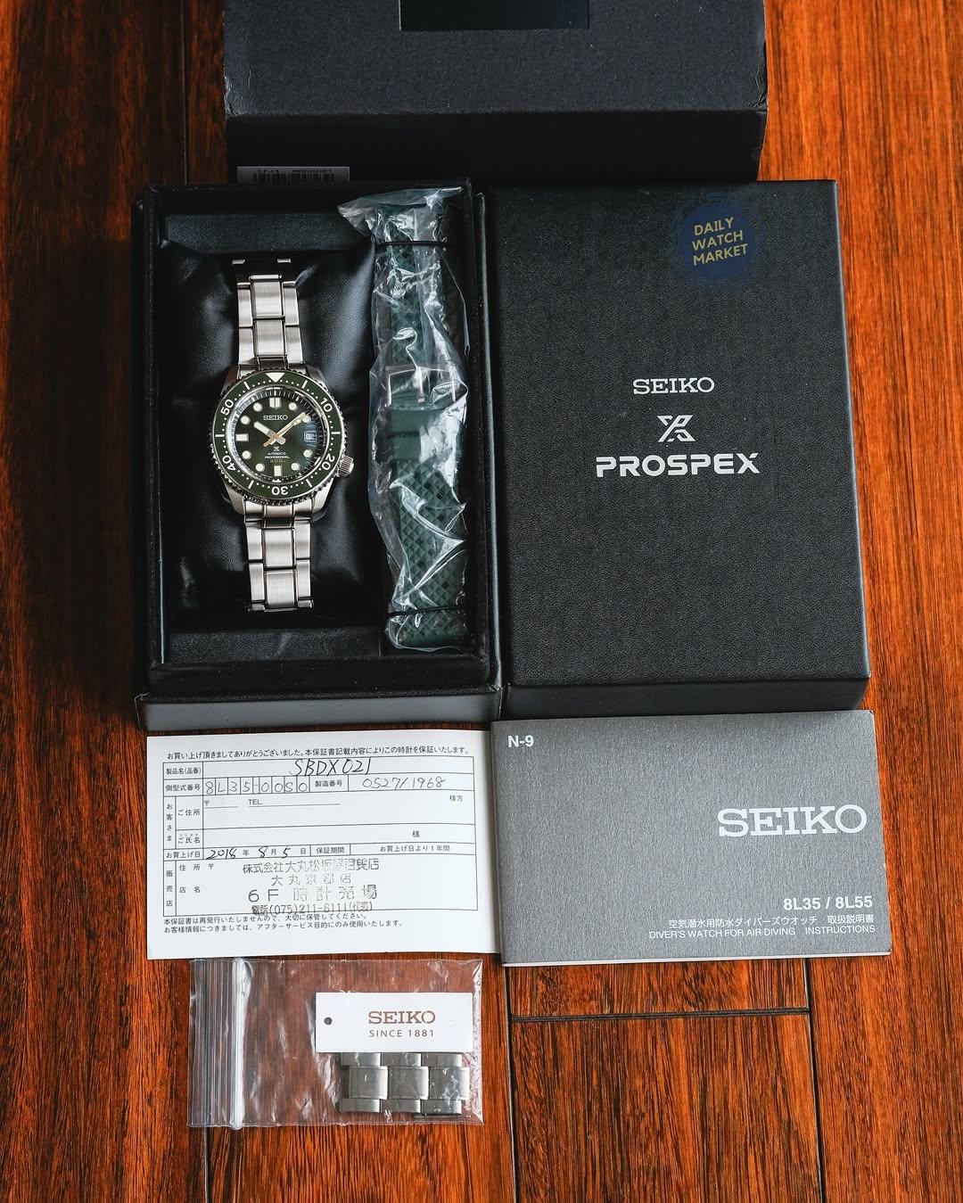 Thumb Marine Master Professional Diver 300M / Green / Limited Edition