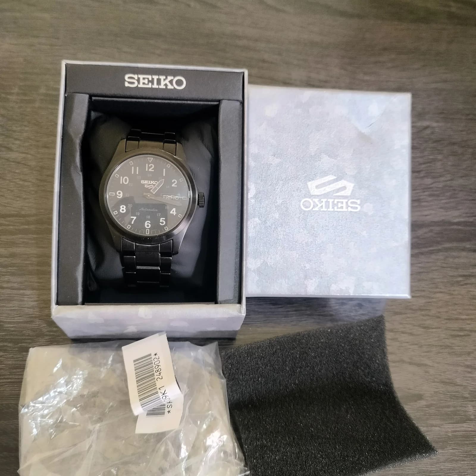 Thumb 5 Sports SRPJ09K1 Field Steet Style Automatic Men Black Stainless Steel