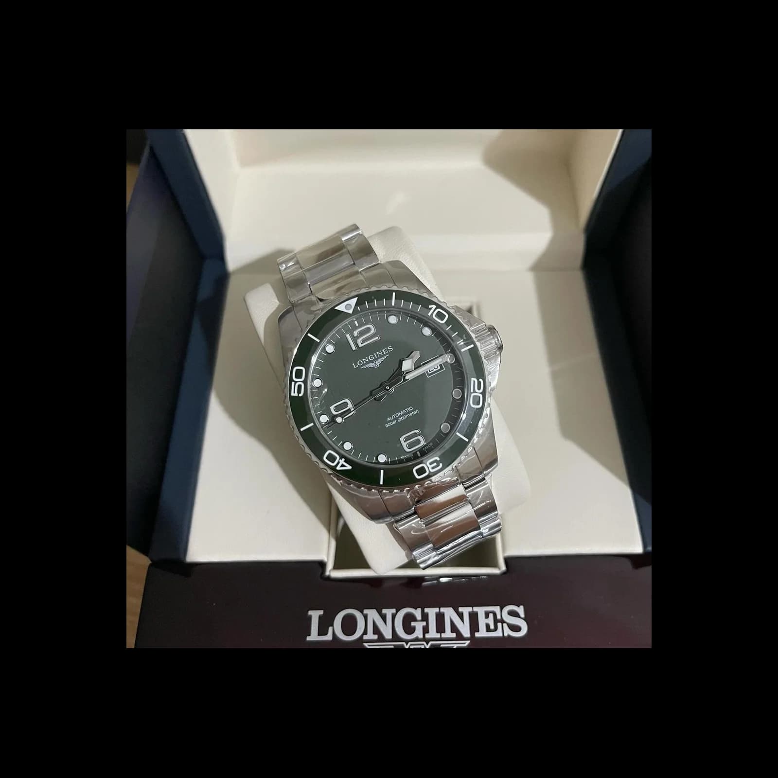 Thumb HydroConquest 41 Automatic Stainless Steel / Ceramic / Green / Bracelet