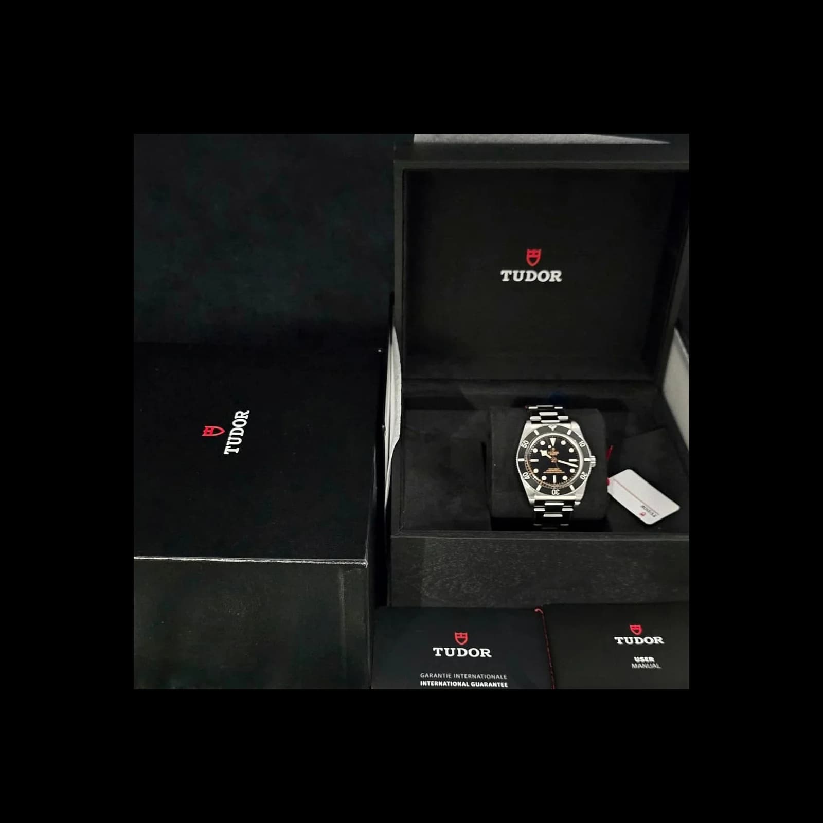 Thumb Black Bay Fifty-Four Stainless Steel / Black / Bracelet