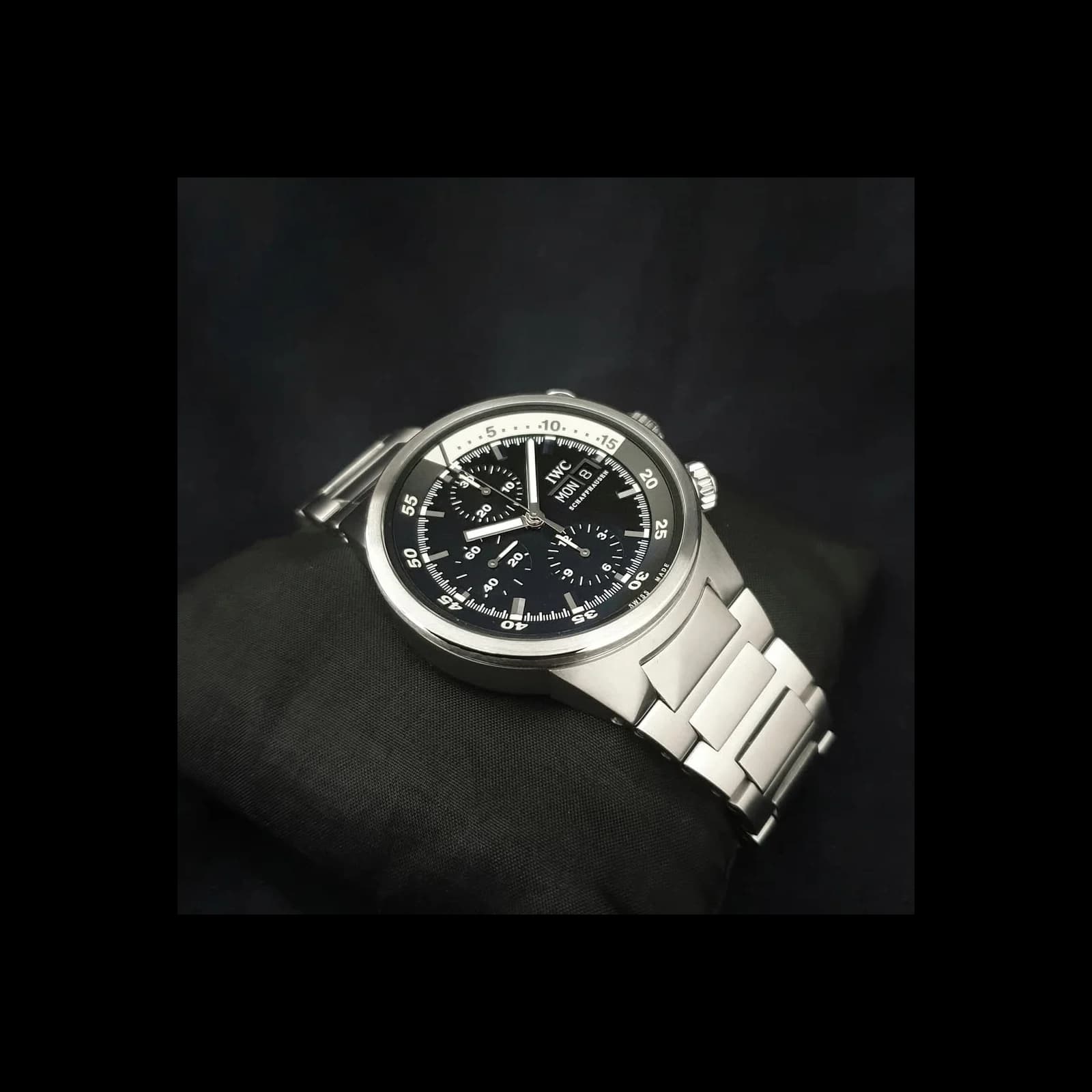 Thumb Aquatimer Chrono-Automatic Stainless Steel / Black / Bracelet