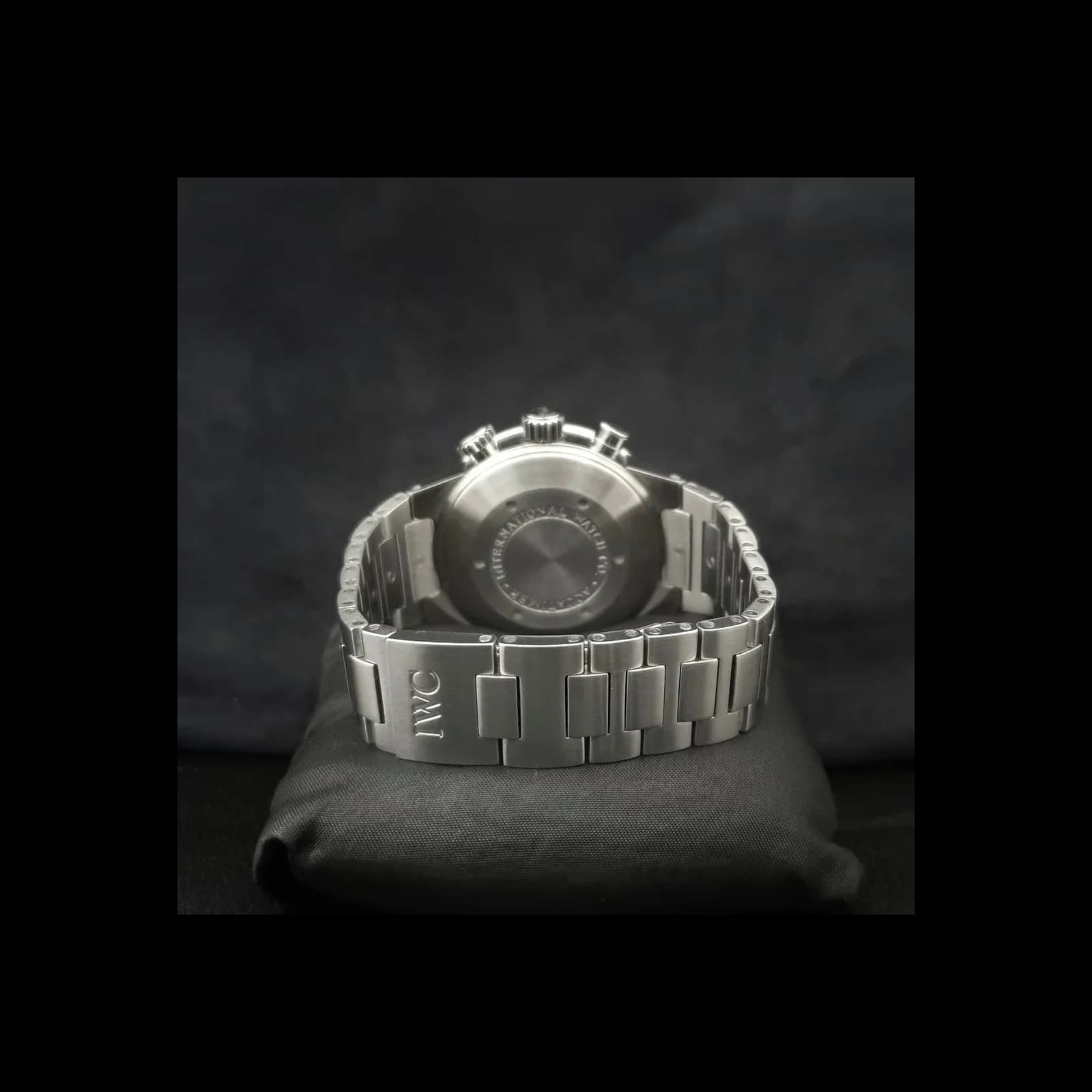 Thumb Aquatimer Chrono-Automatic Stainless Steel / Black / Bracelet