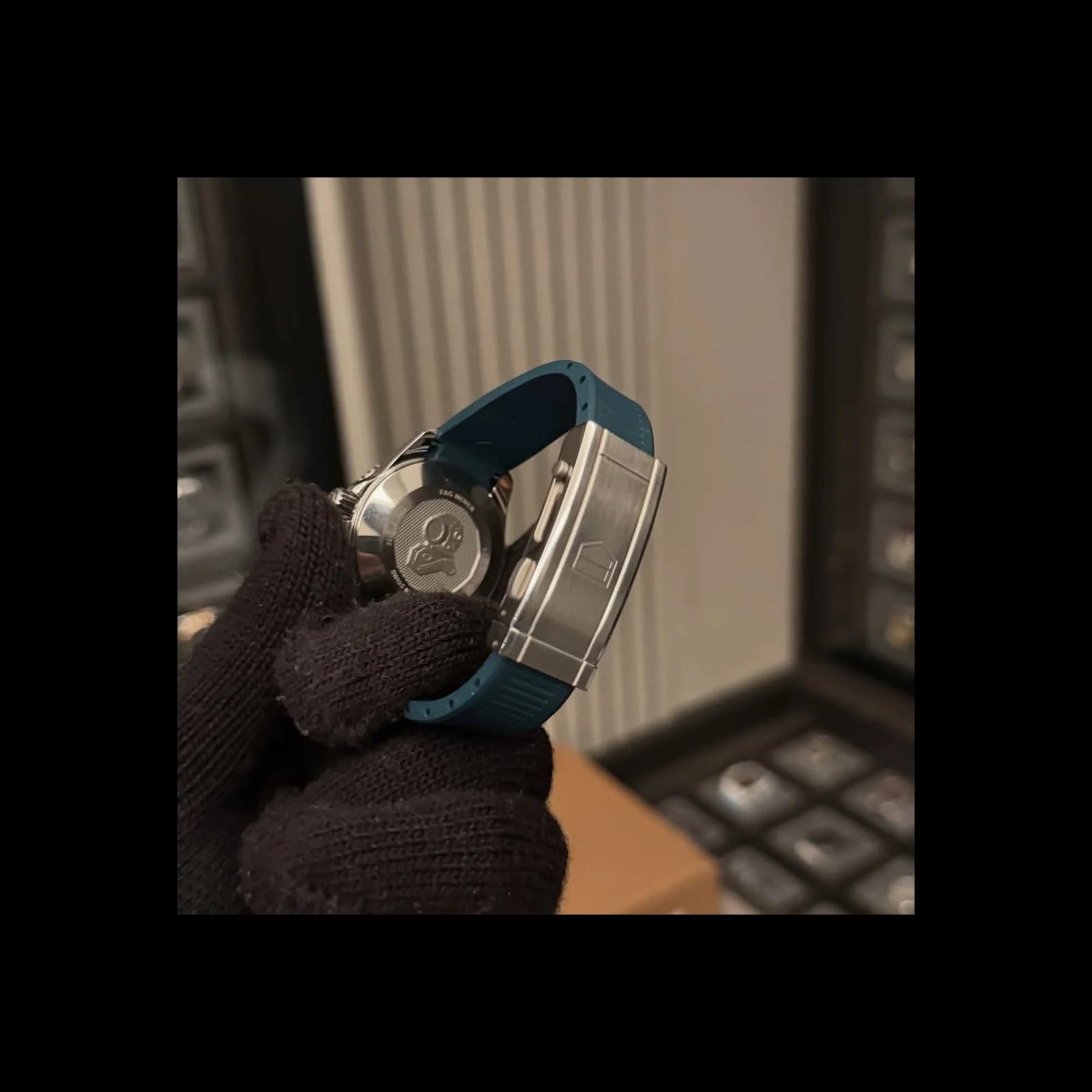 Thumb Aquaracer Professional 300 36 Stainless Steel / Black - Diamond / Rubber