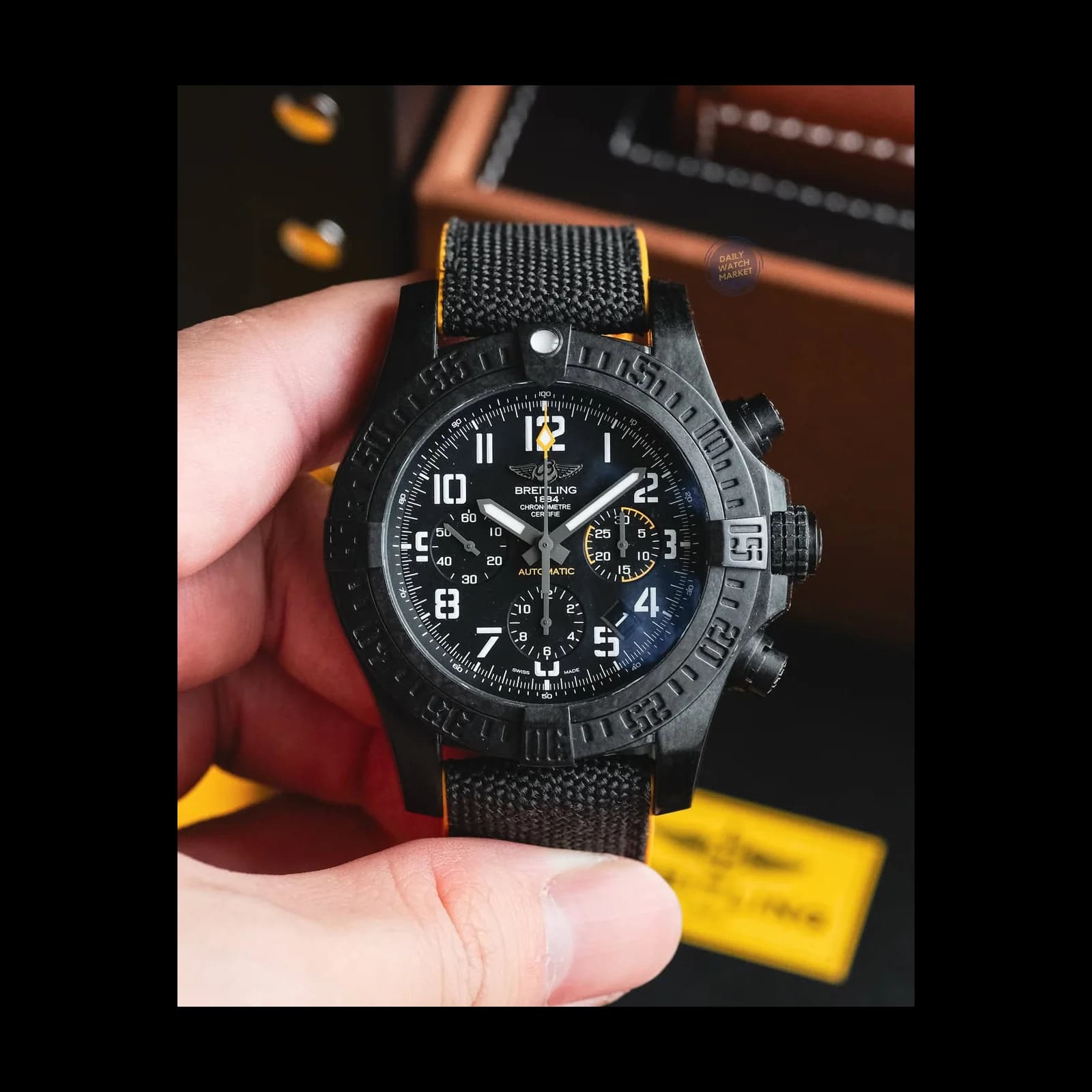 Thumb Avenger Hurricane 45 Breitlight / Volcano Black / Military