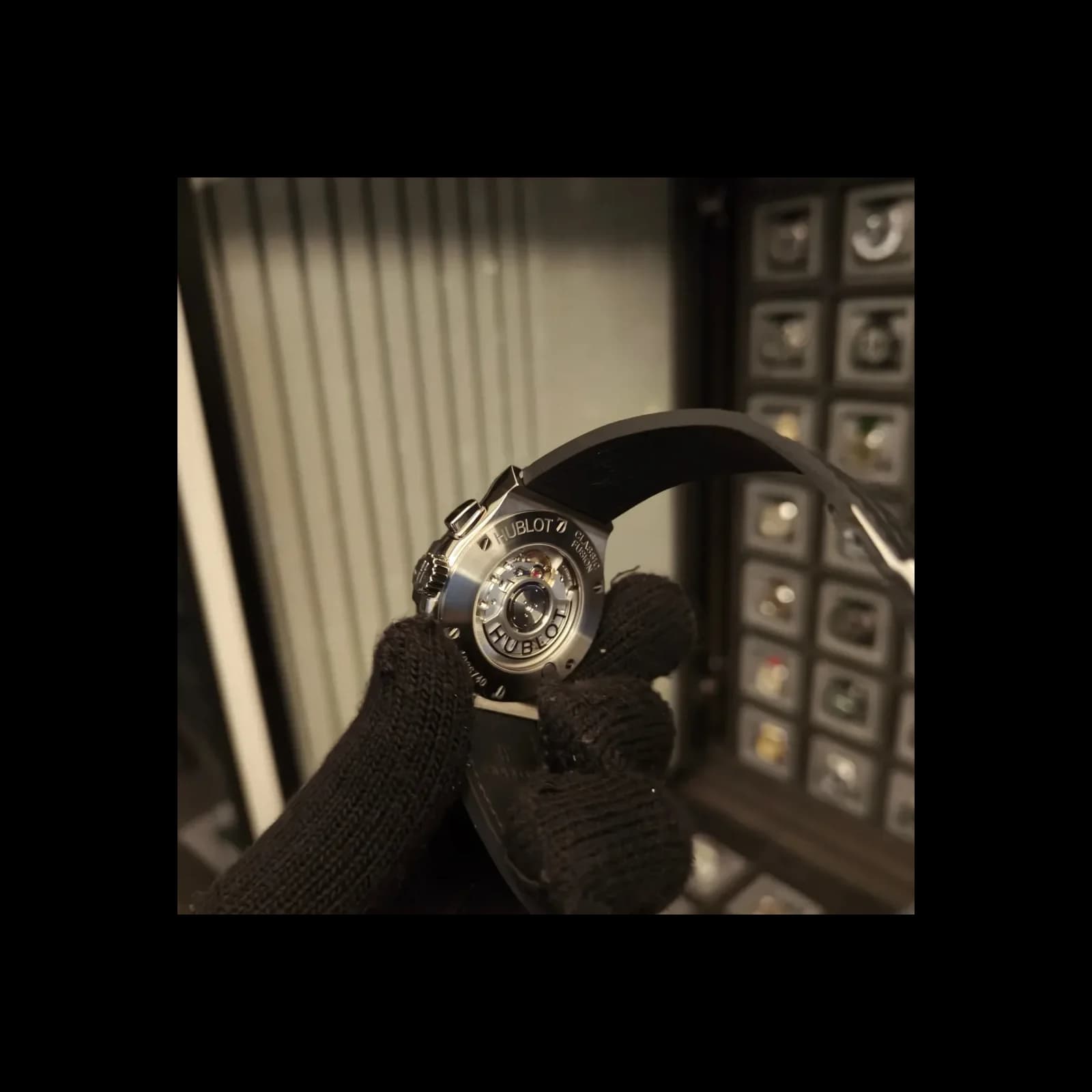 Thumb Classic Fusion 42 Chronograph Titanium / Opalin / Alligator