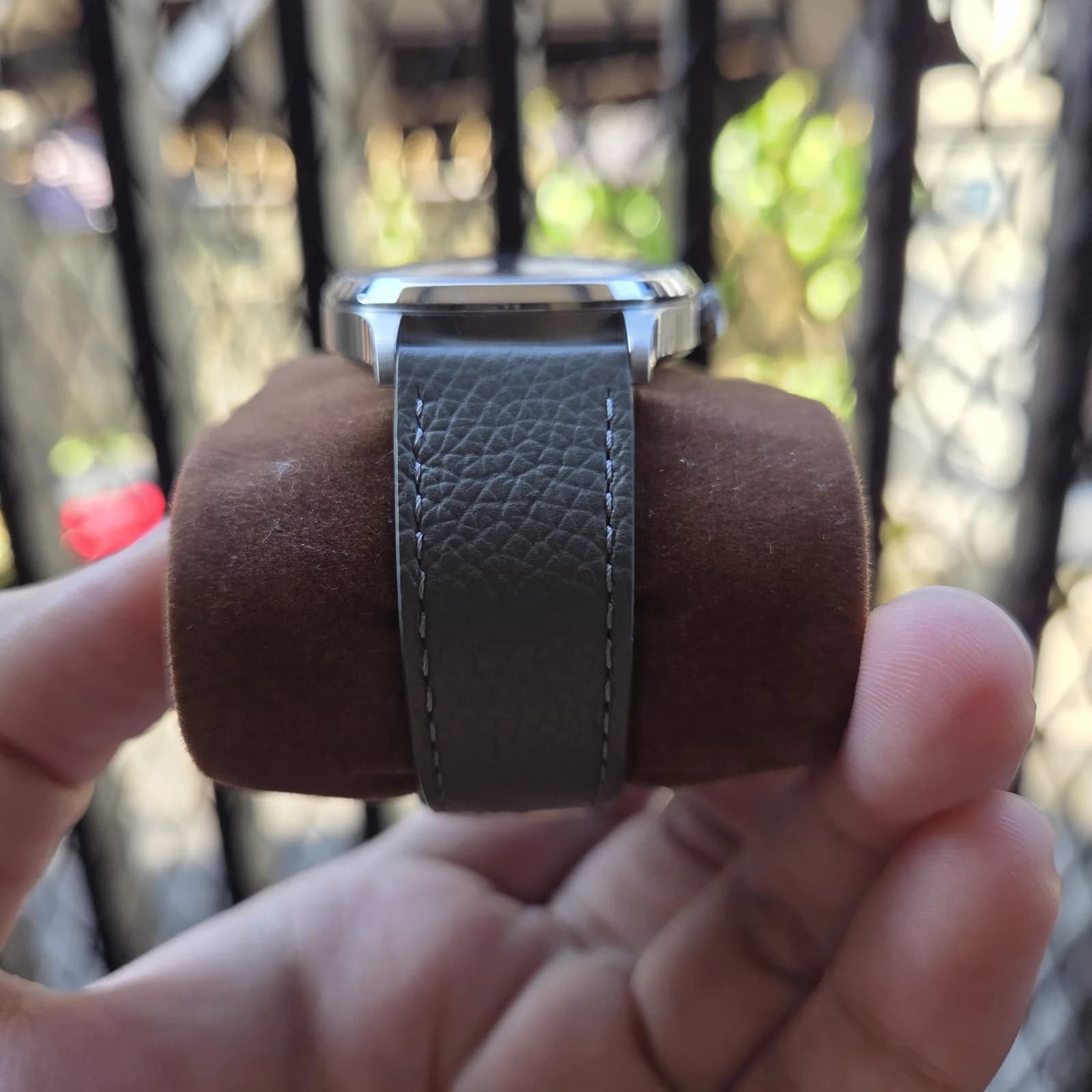 Thumb Heritage 1938 Stainless Steel / Beige