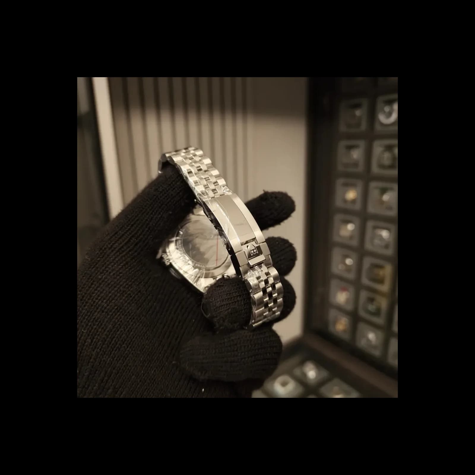 Thumb Black Bay Fifty-Eight Stainless Steel Burgundy 