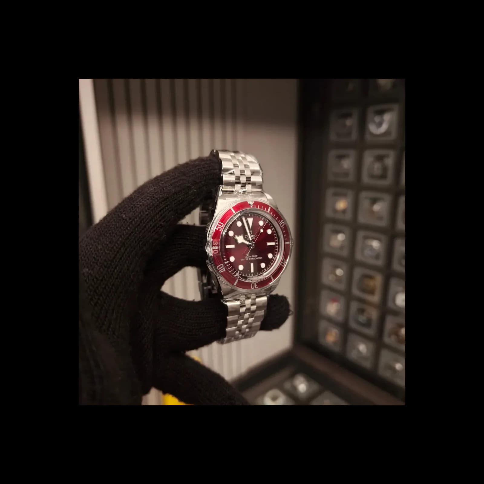 Thumb Black Bay Fifty-Eight Stainless Steel Burgundy 