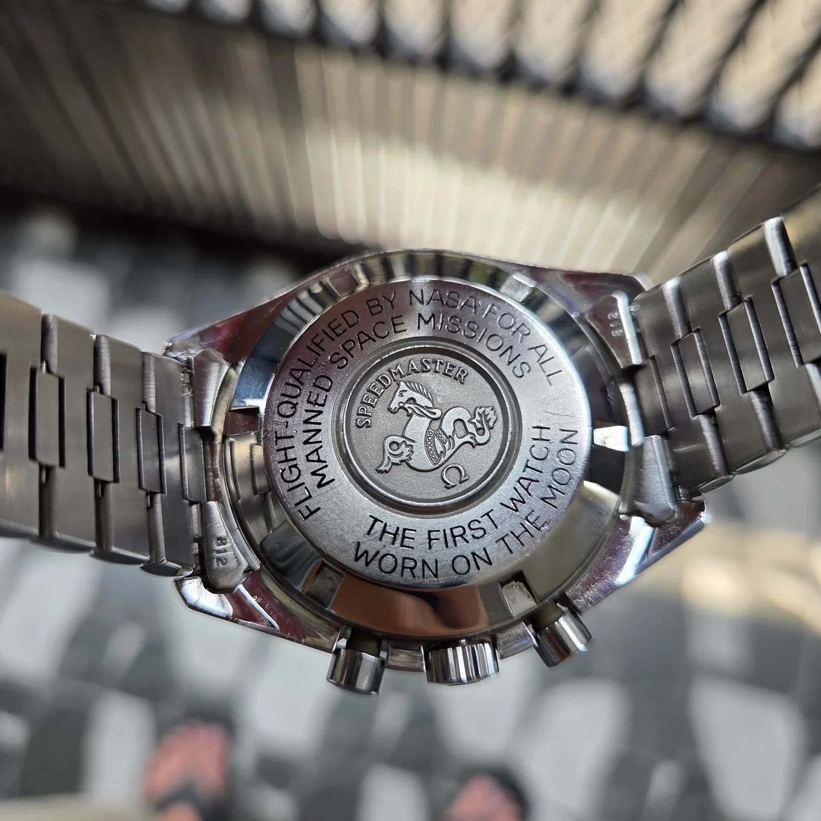 Thumb Speedmaster Professional Moonwatch