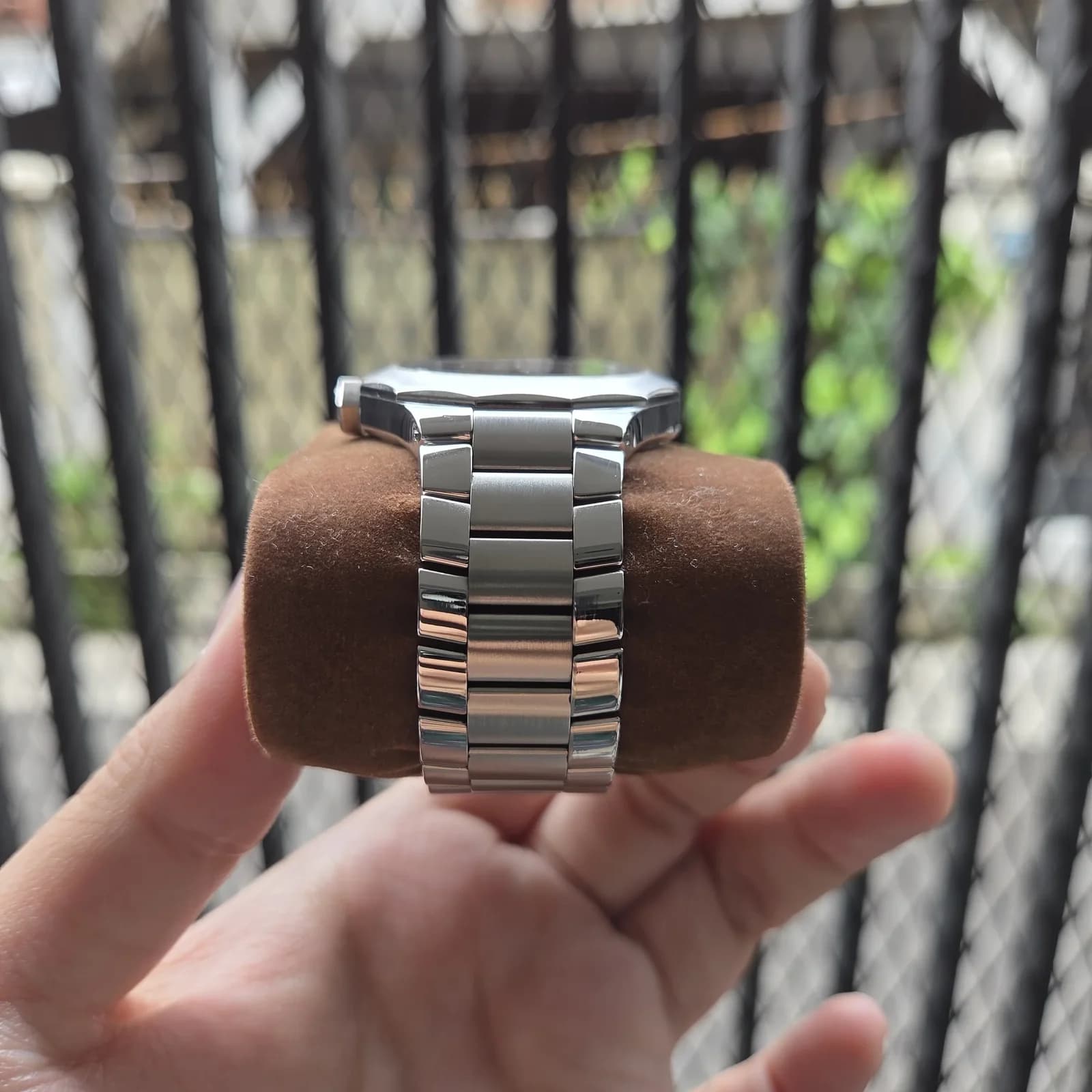 Thumb Riviera GMT Automatic / Stainless Steel / Silver