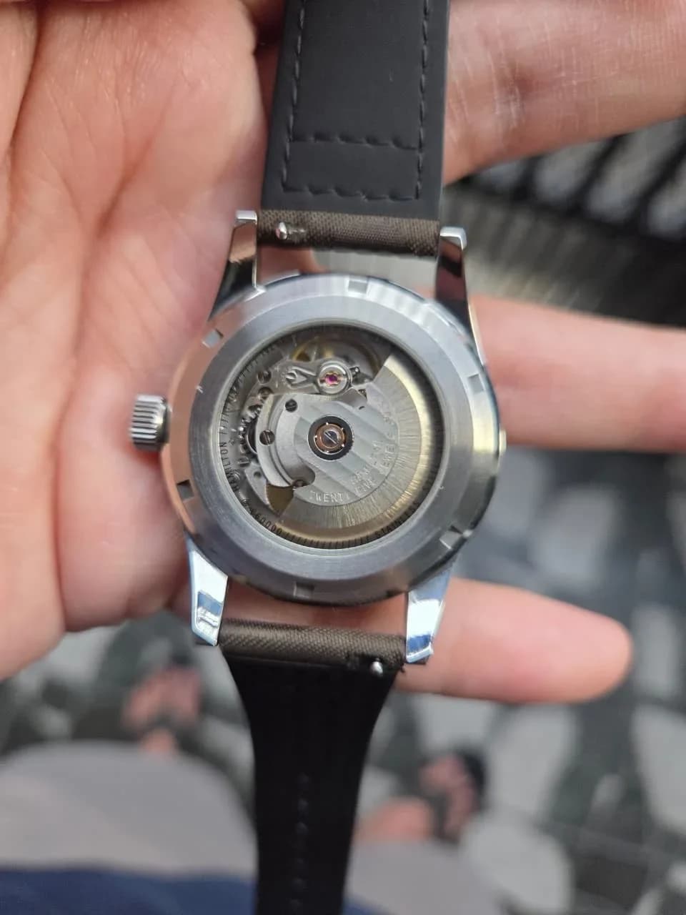 Thumb Khaki Field Automatic 38