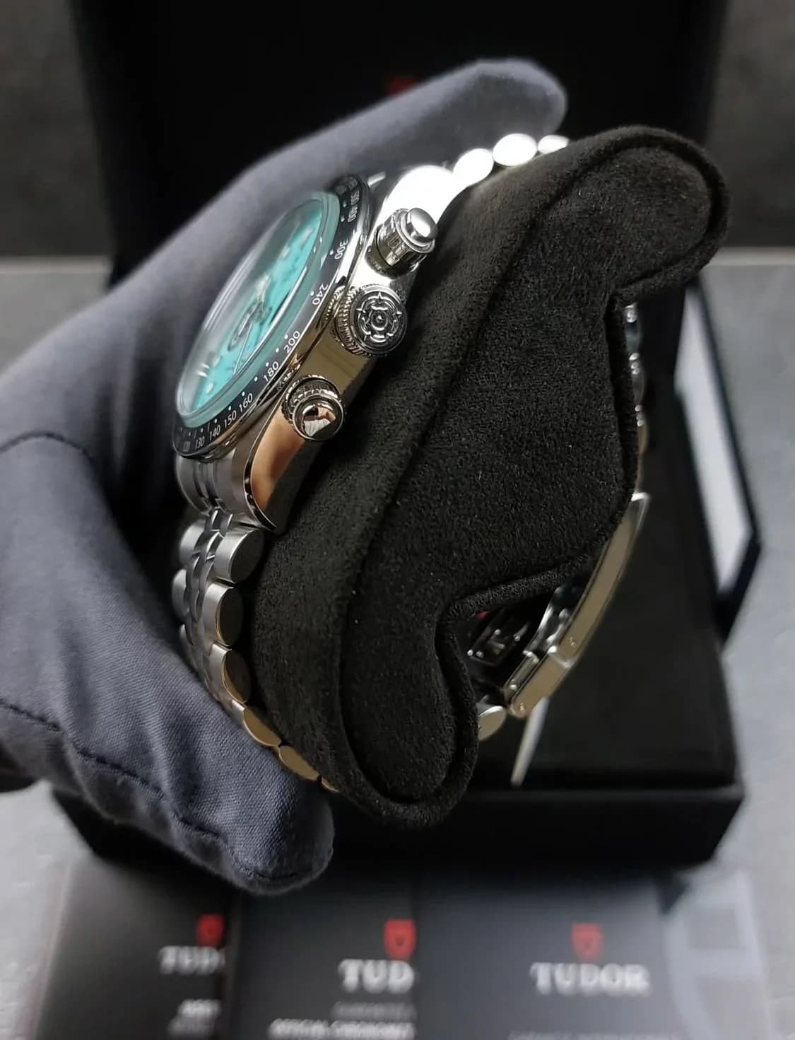 Thumb Heritage Black Bay Chronograph / Stainless Steel / Turquoise