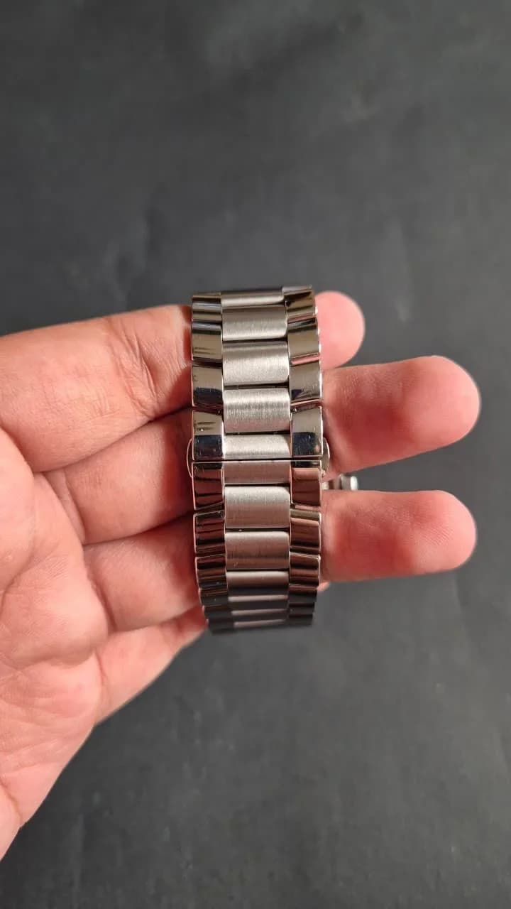 Thumb Riviera GMT Automatic / Stainless Steel / Silver