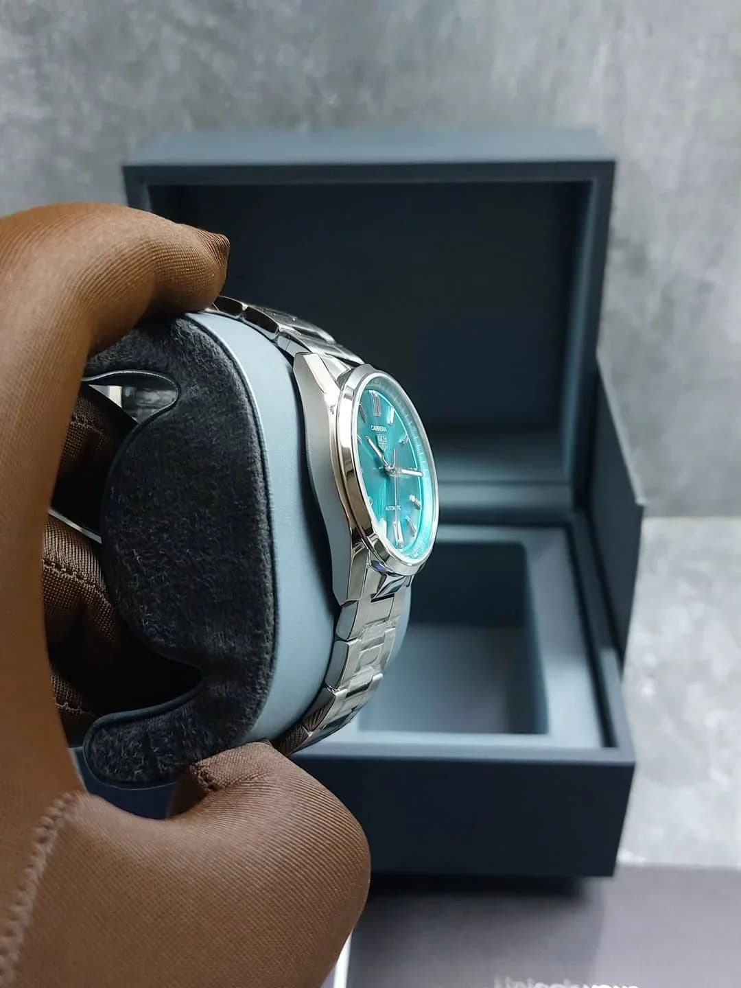 Thumb Carrera Date 36 Stainless Steel / Blue
