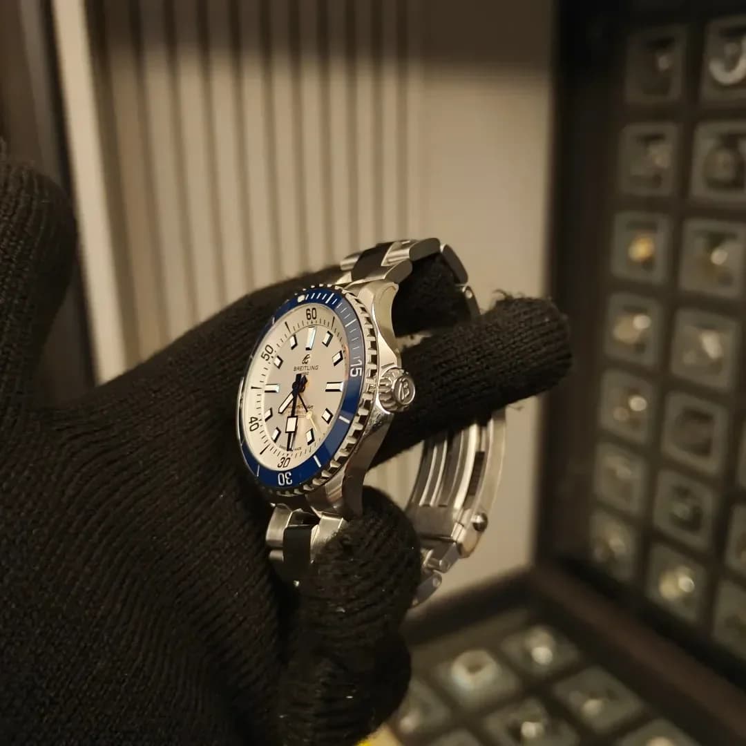 Thumb SuperOcean Automatic 42 Stainless Steel / White / Bracelet
