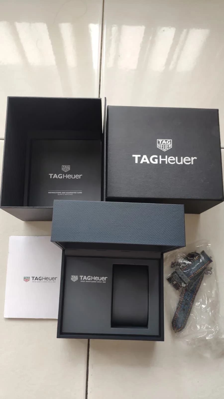 Thumb Aquaracer Quartz 300M 41 Stainless Steel / Black / Rubber