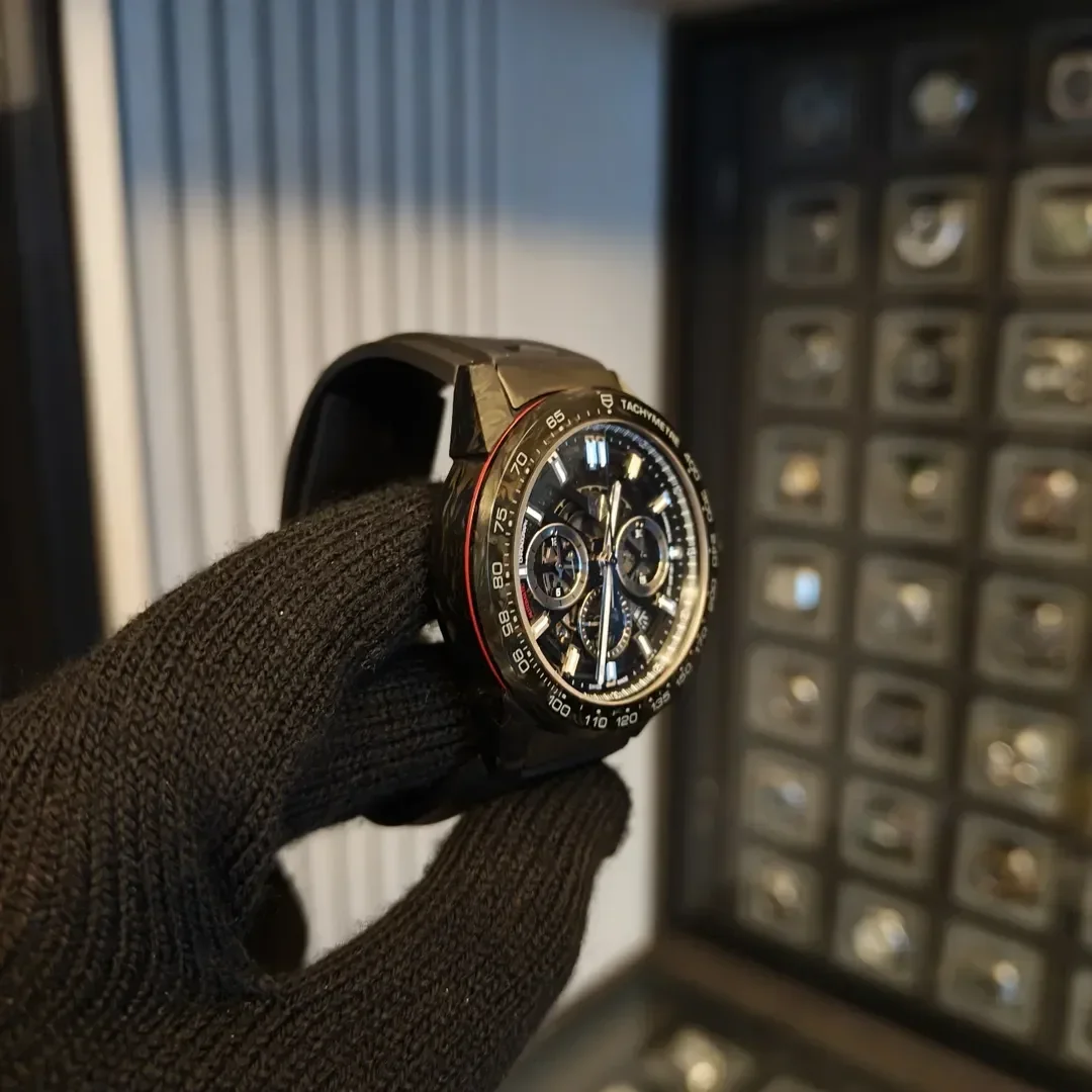 Thumb Carrera Calibre Heuer 02 45 Carbon / Skeleton / Rubber