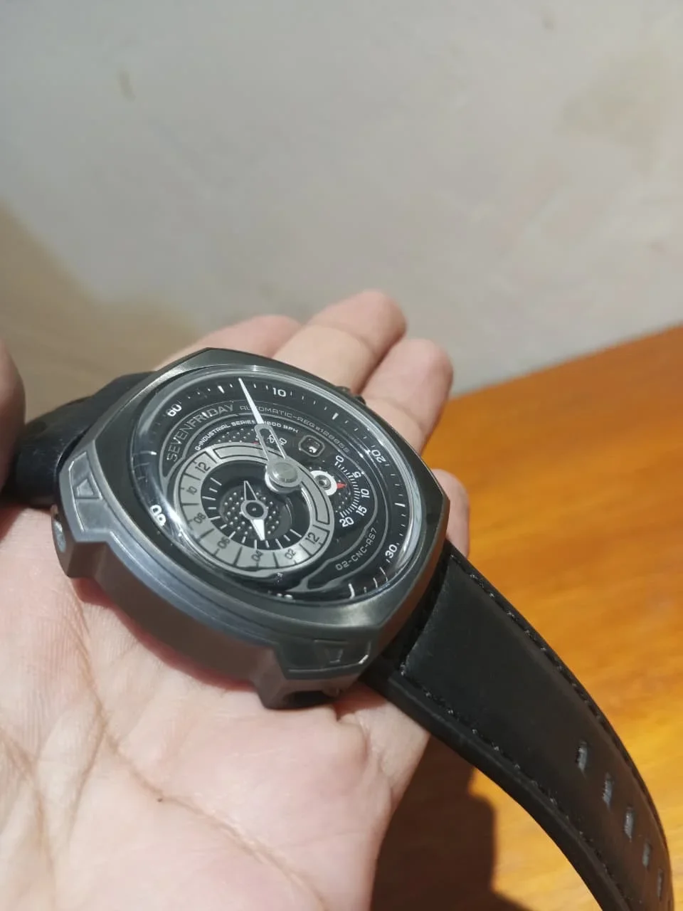 Thumb Q3/05 Engine Q Series Automatic