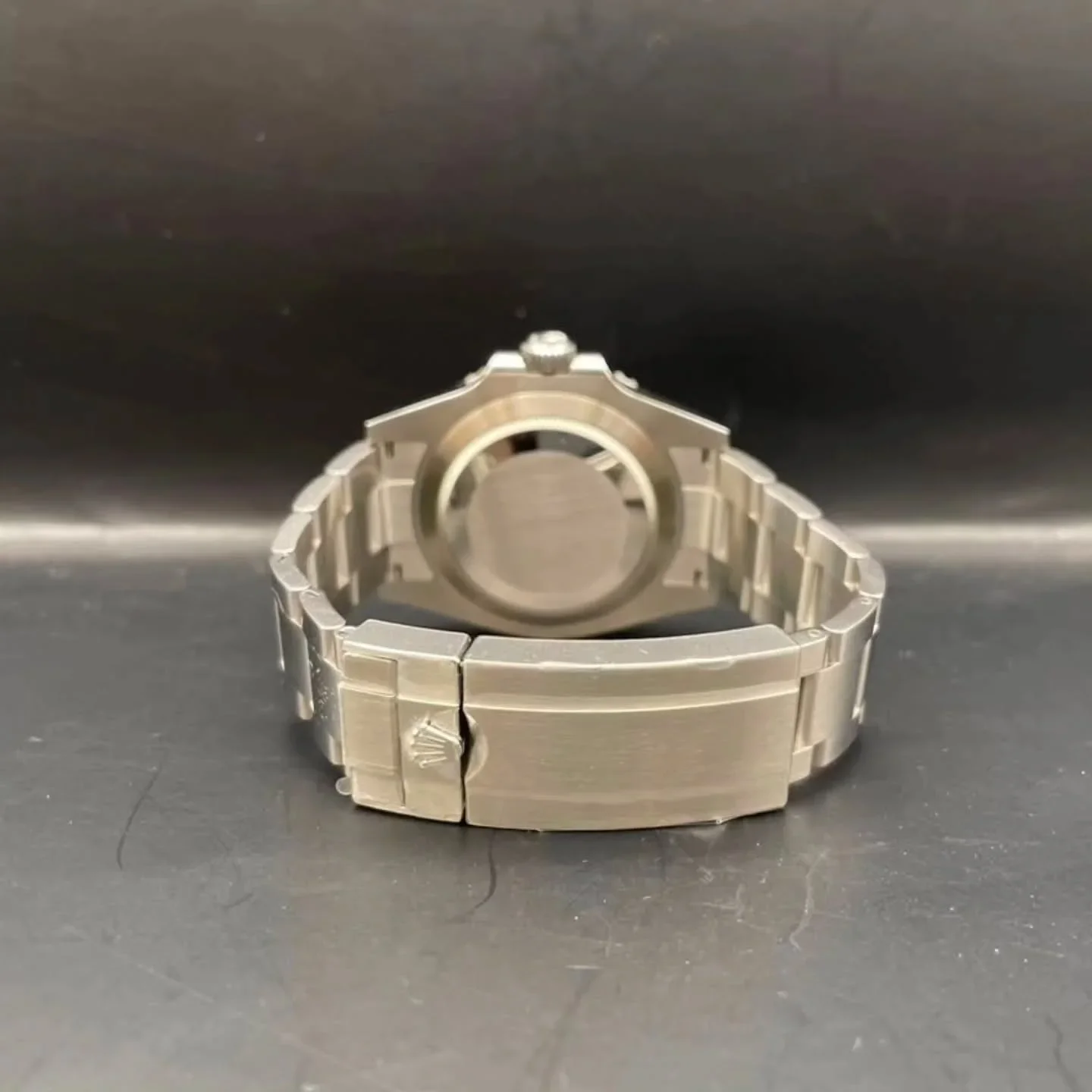 Thumb Submariner No-Date 41 / Stainless Steel / Black / Cerachrom