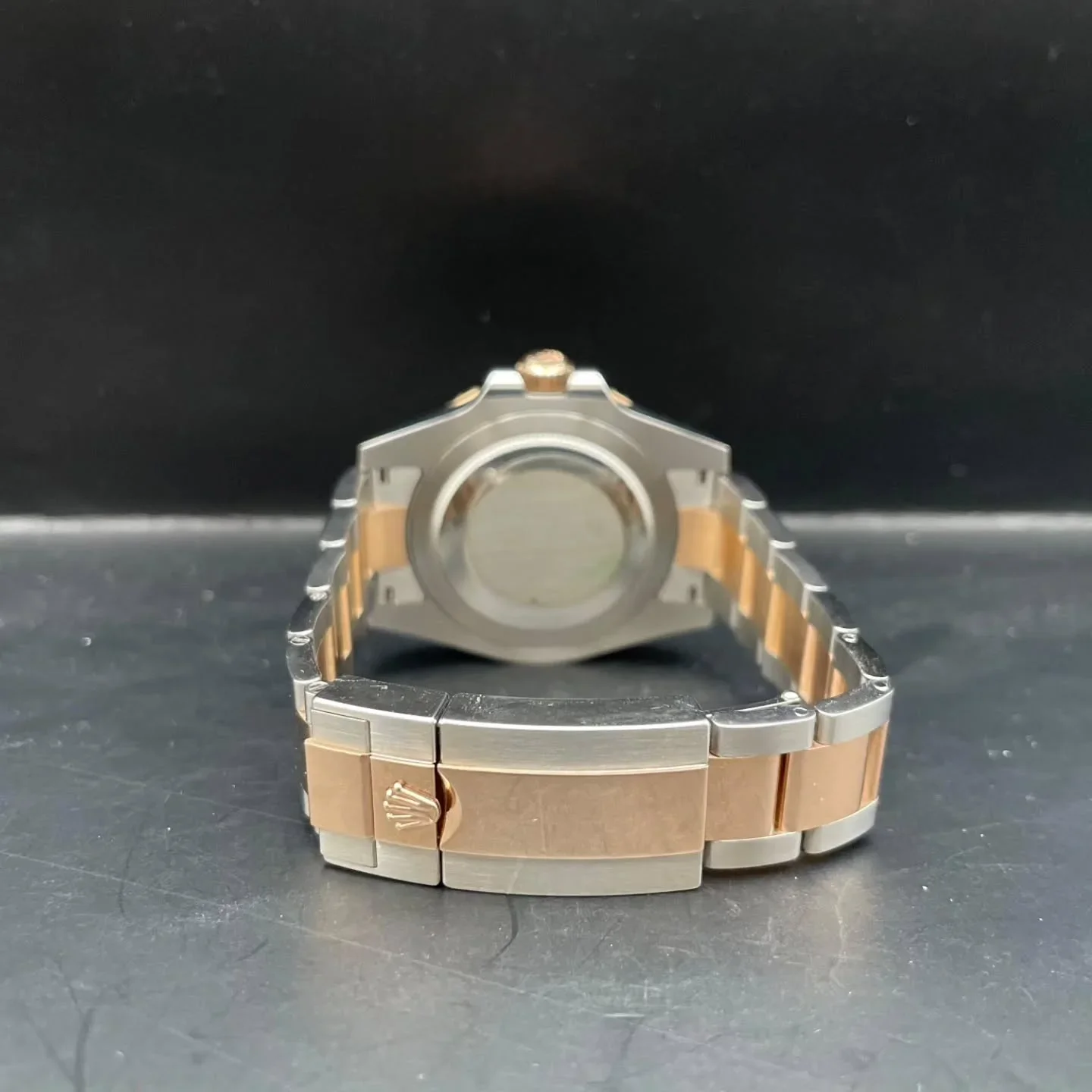Thumb GMT-Master II Stainless Steel / Everose / CHNR / Oyster