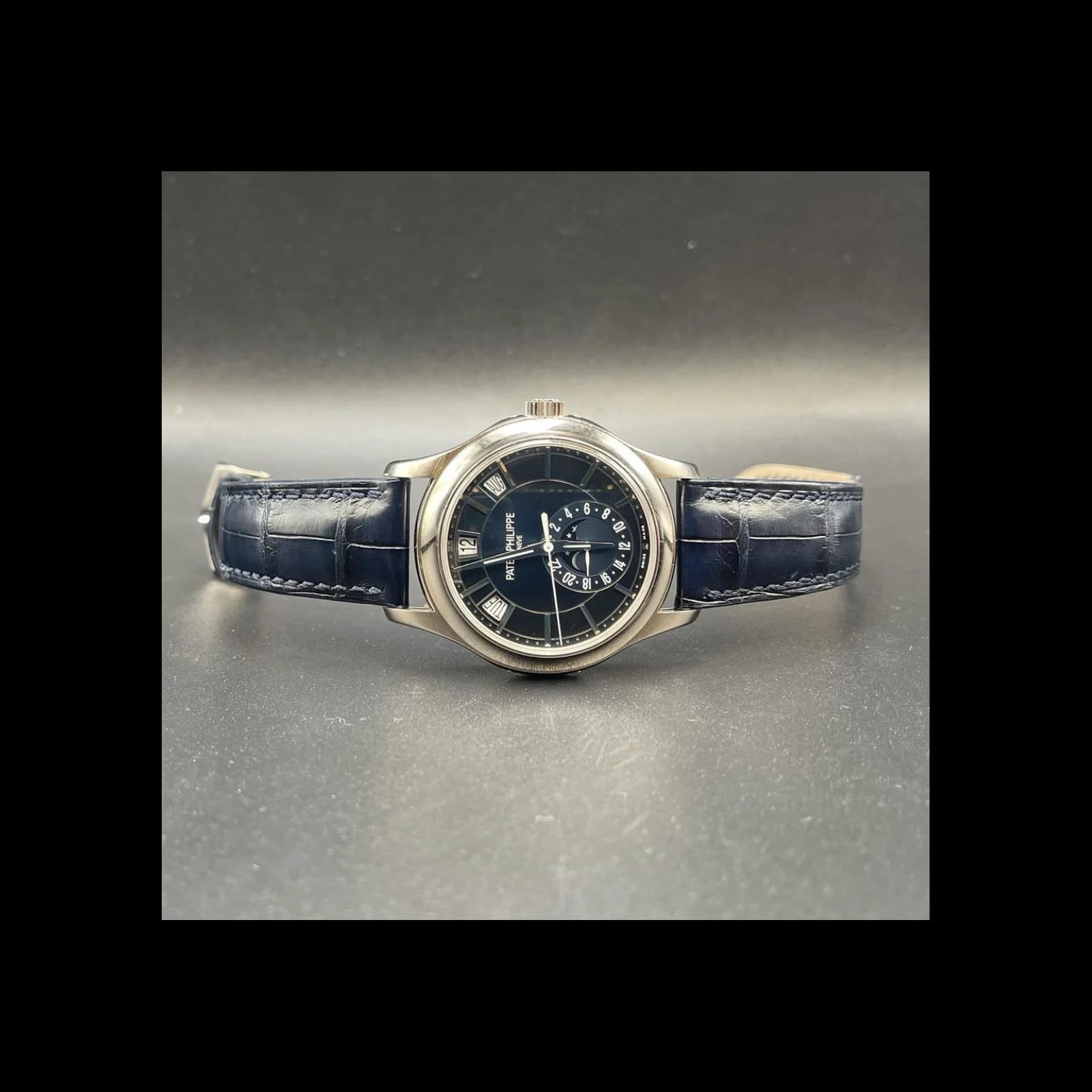 Thumb Annual Calendar 5205 White Gold / Blue
