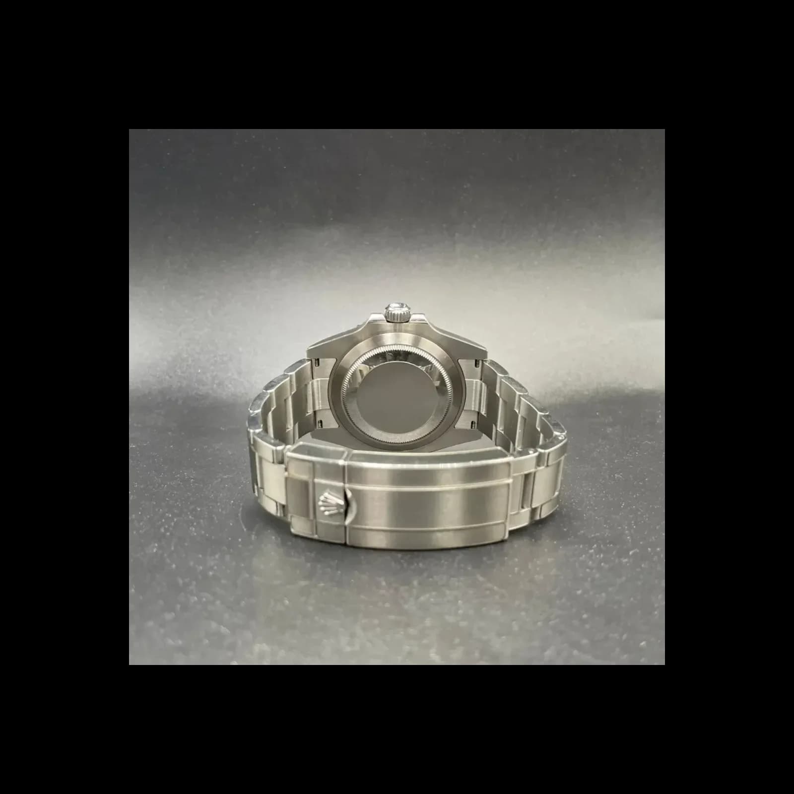 Thumb Submariner Date 41 Stainless Steel / Black / Green Cerachrom