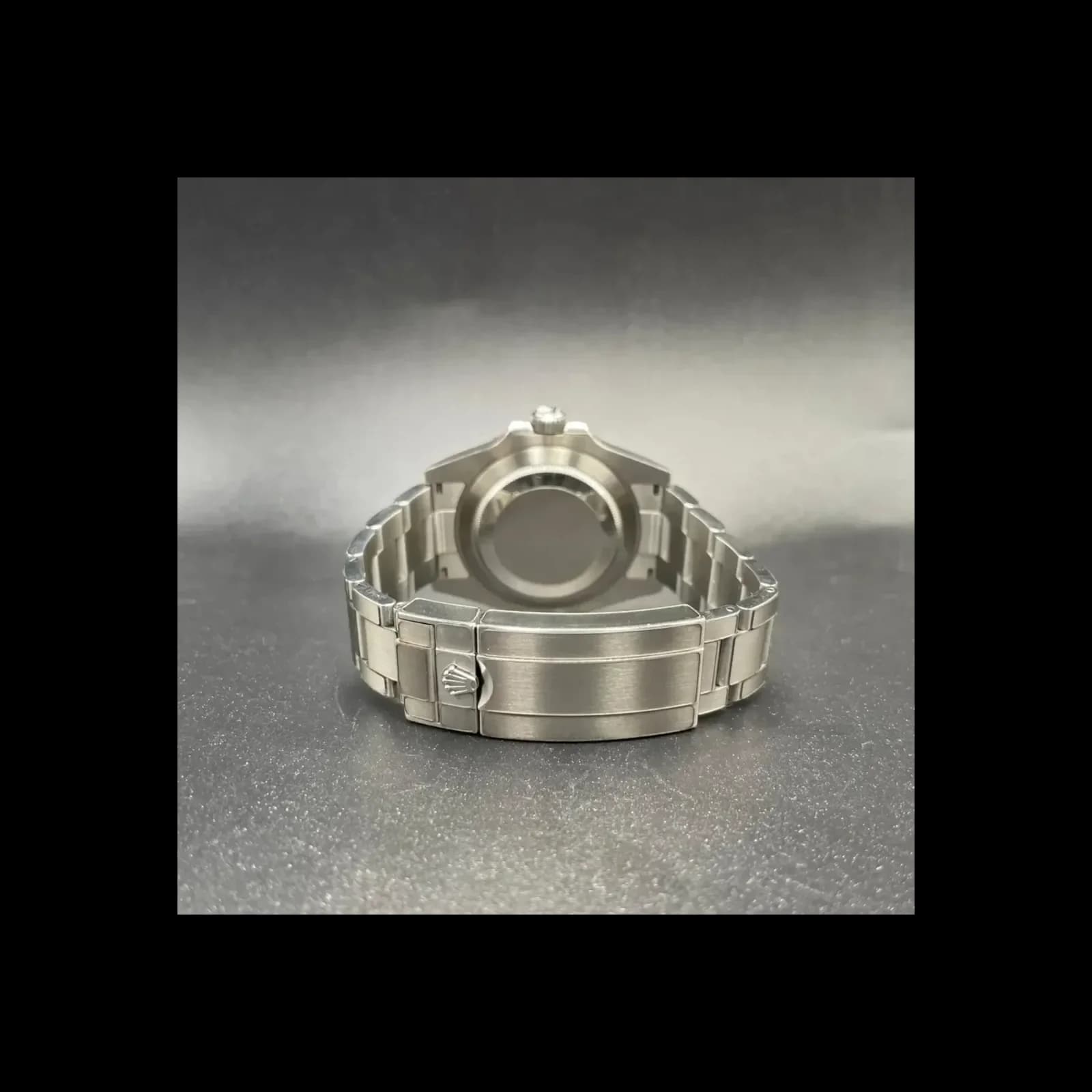 Thumb Submariner Date 41 Stainless Steel / Black / Green Cerachrom