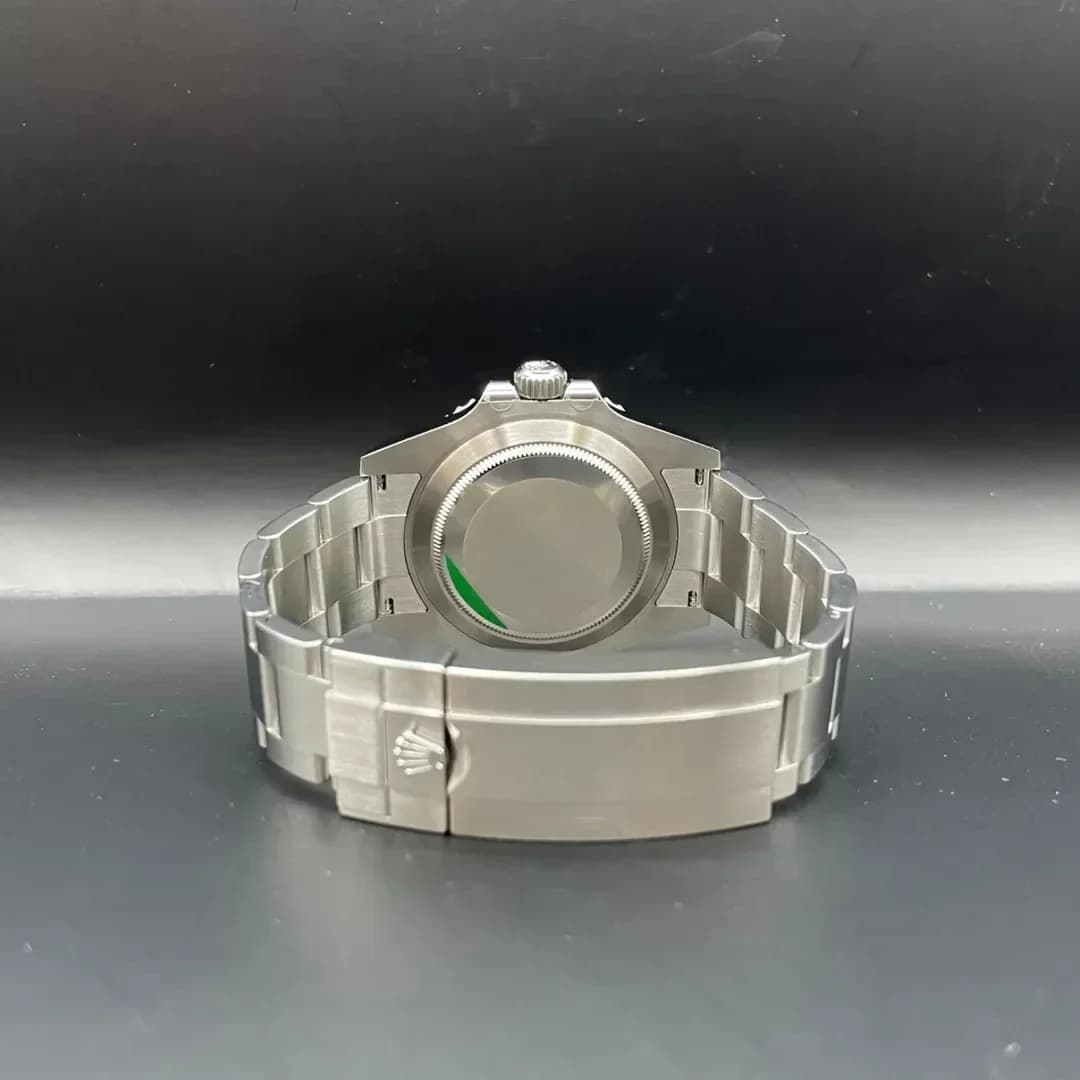 Thumb Submariner Date 41 Stainless Steel / Black / Cerachrom