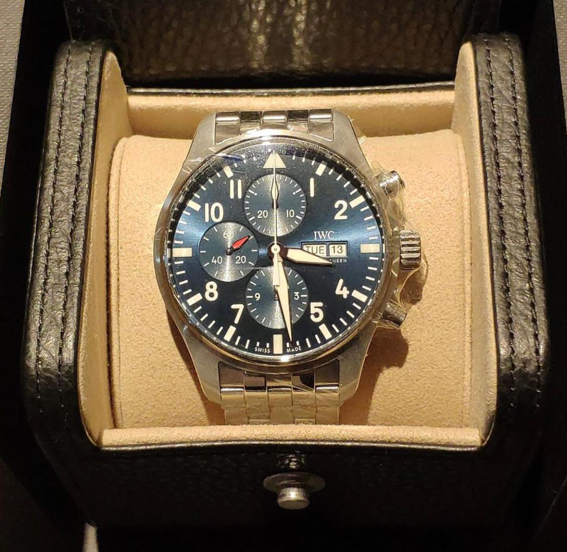 Thumb Pilot's Watch Chronograph Stainless Steel / Le Petit Prince / Bracelet