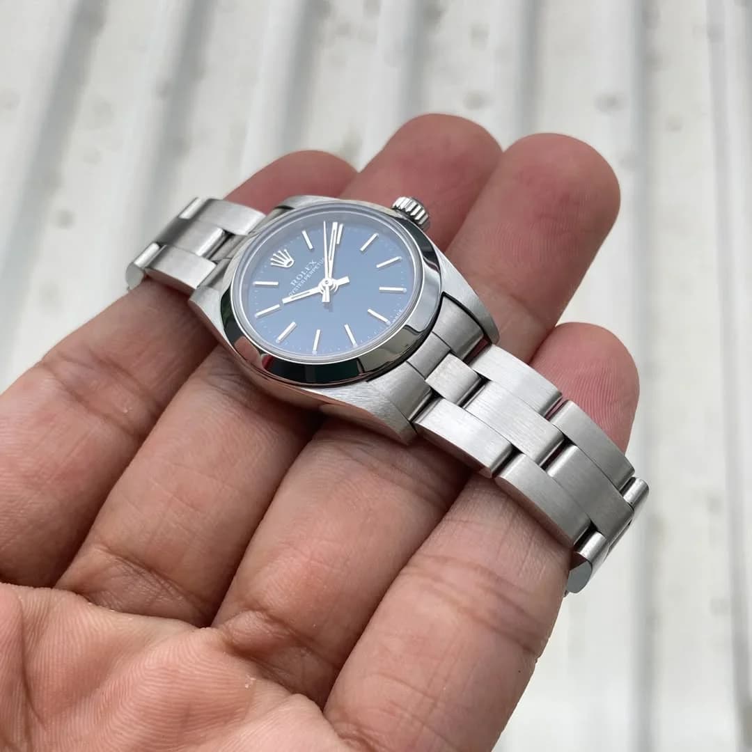 Thumb Oyster Perpetual 26 76080