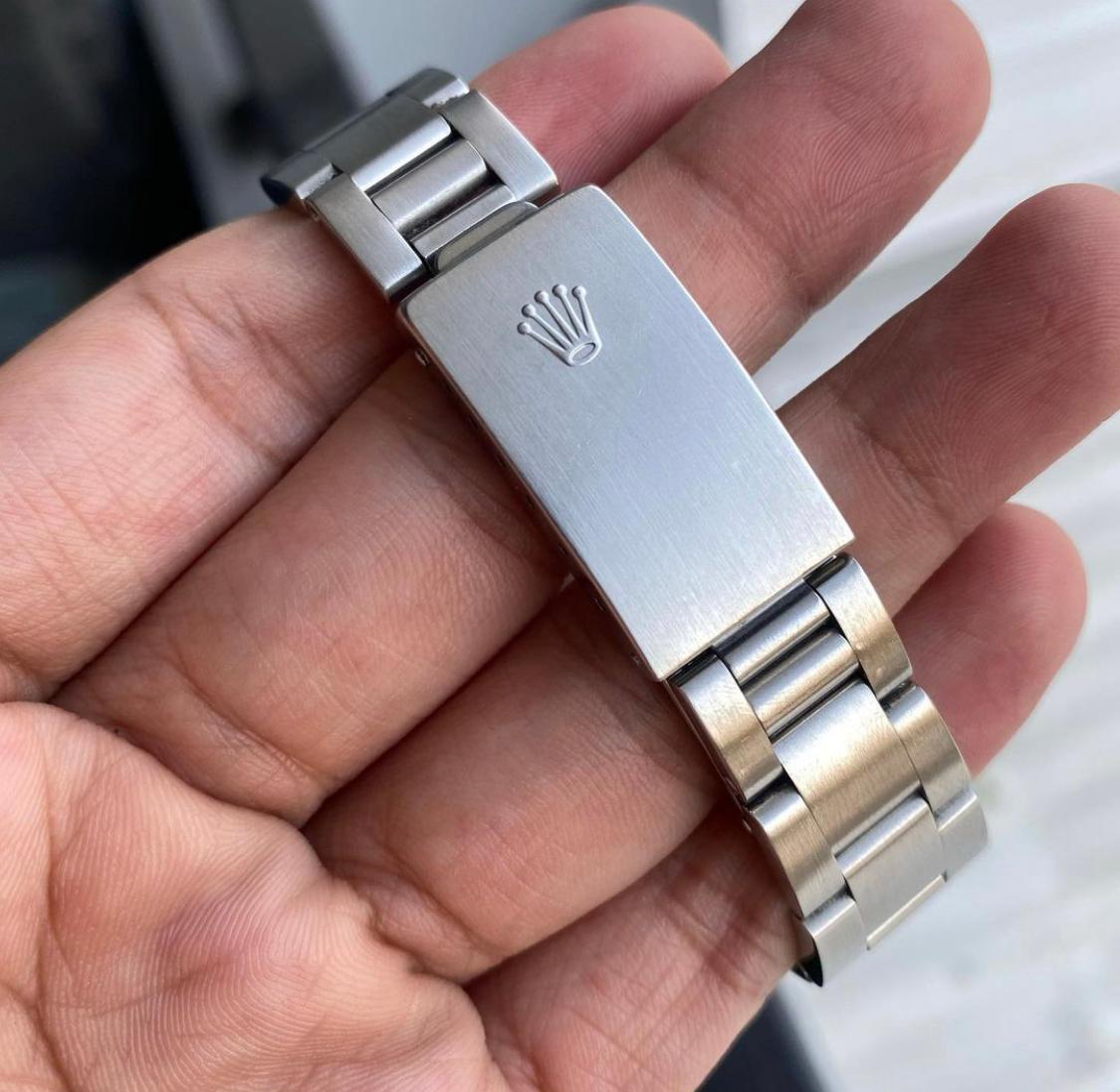 Thumb Air-King Precision Silver Dial