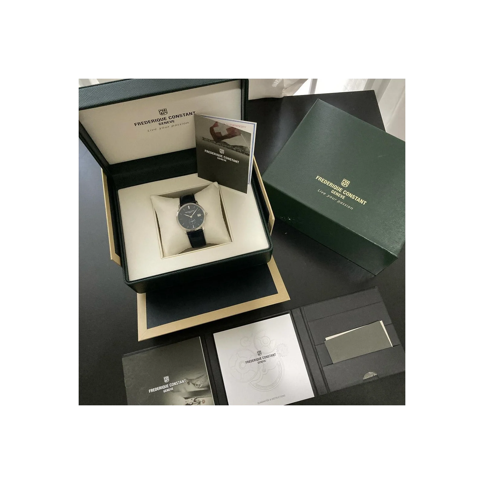 Thumb Slimline Small Second Quartz