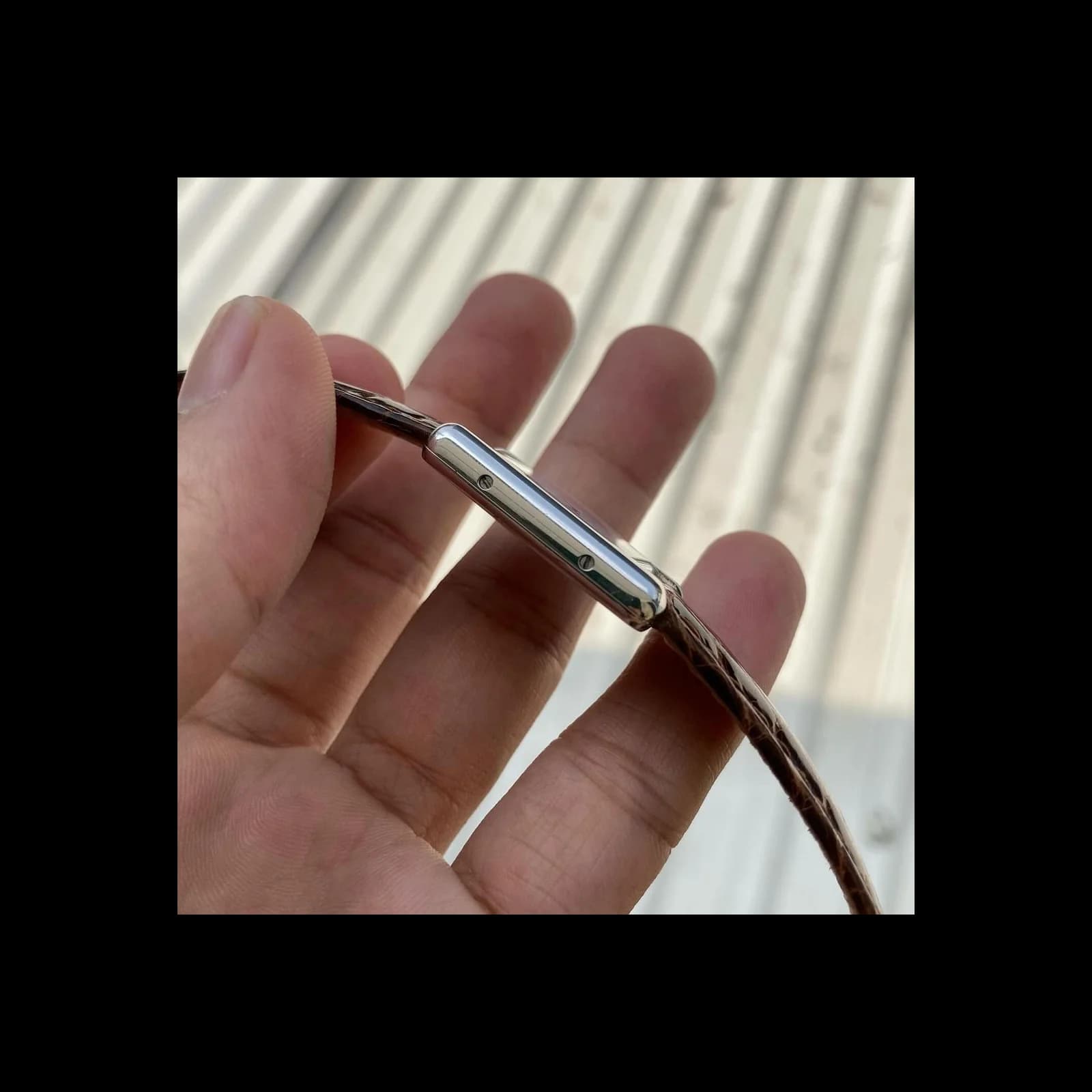 Thumb Must Tank Silver 1614