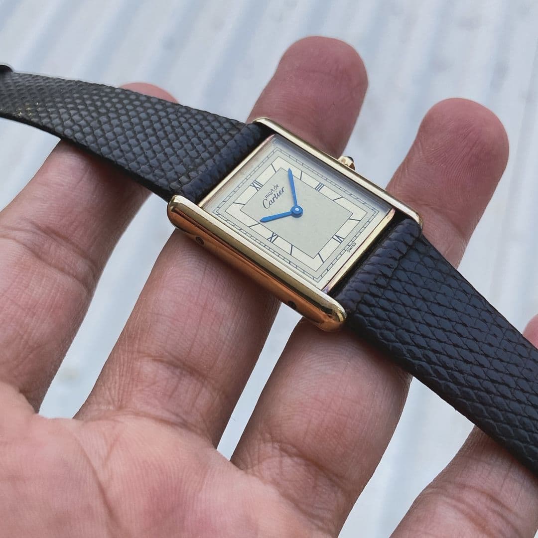 Thumb Must de Cartier Tank Quartz