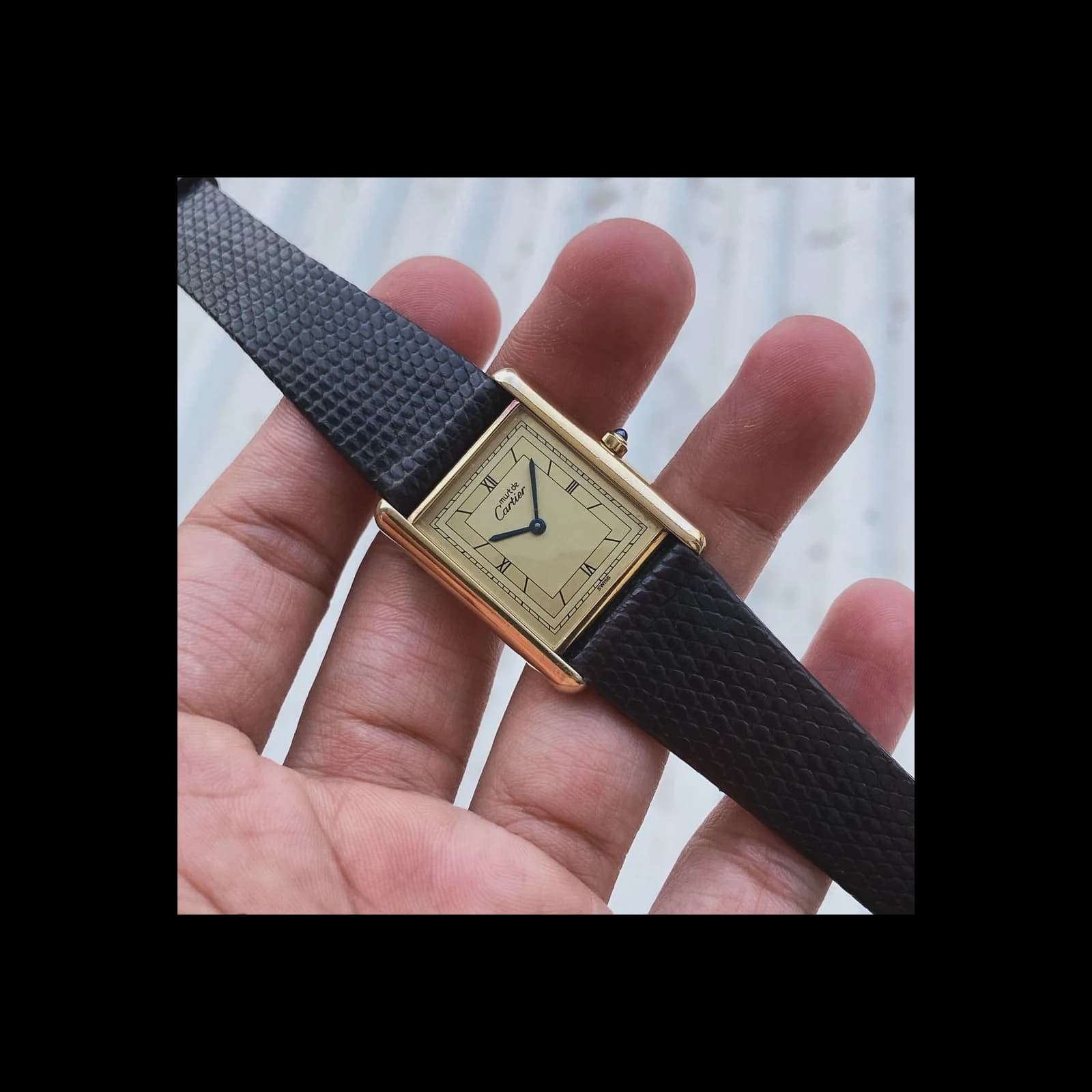 Thumb Must de Cartier Tank Quartz