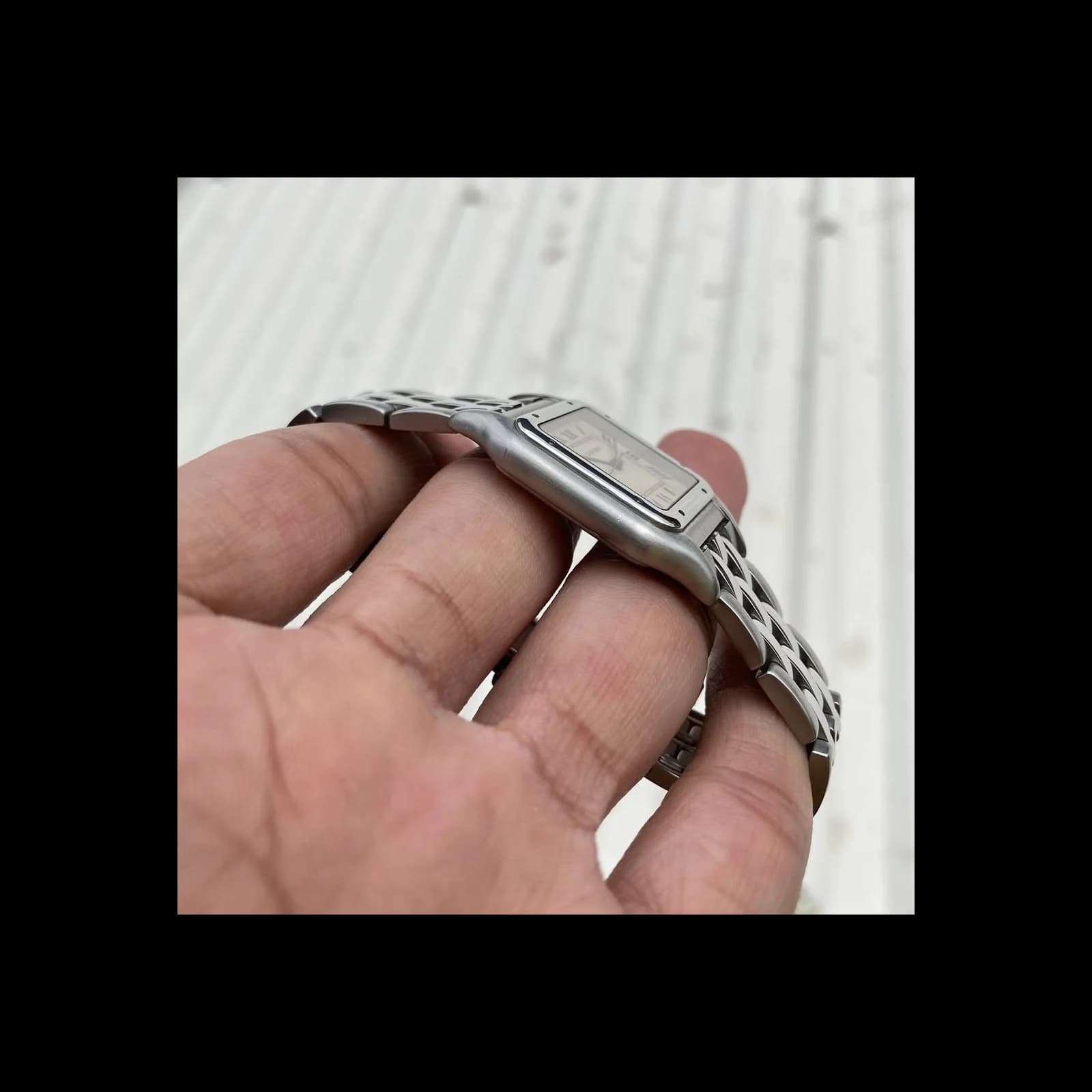 Thumb Panthere Quartz Medium Model