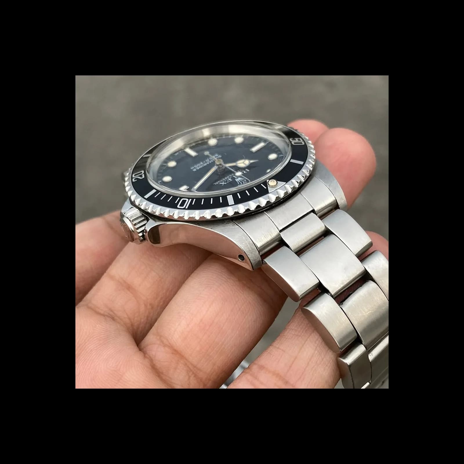 Thumb Submariner No-Date 5513