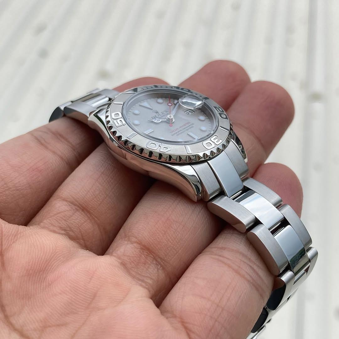 Thumb Yacht-Master 29 Platinum Silver