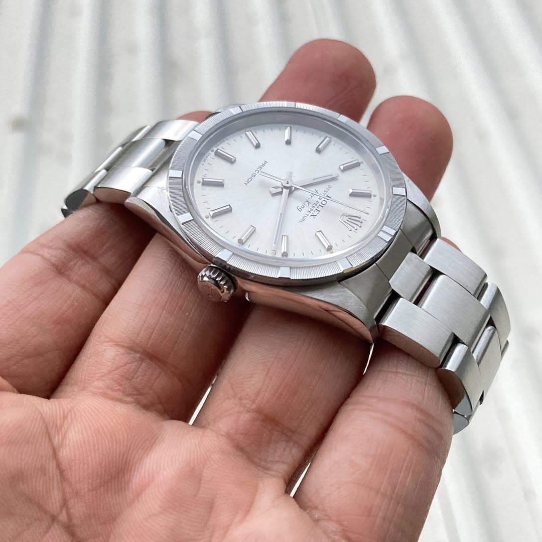 Thumb Air-King Precision Silver Dial