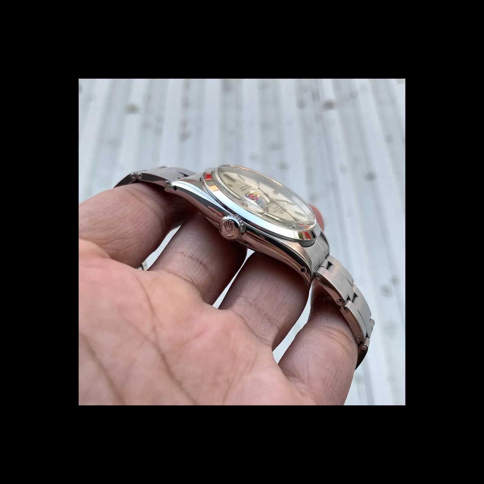 Thumb Oyster Perpetual Date 34 / 1500 / Silver / Stainless Steel