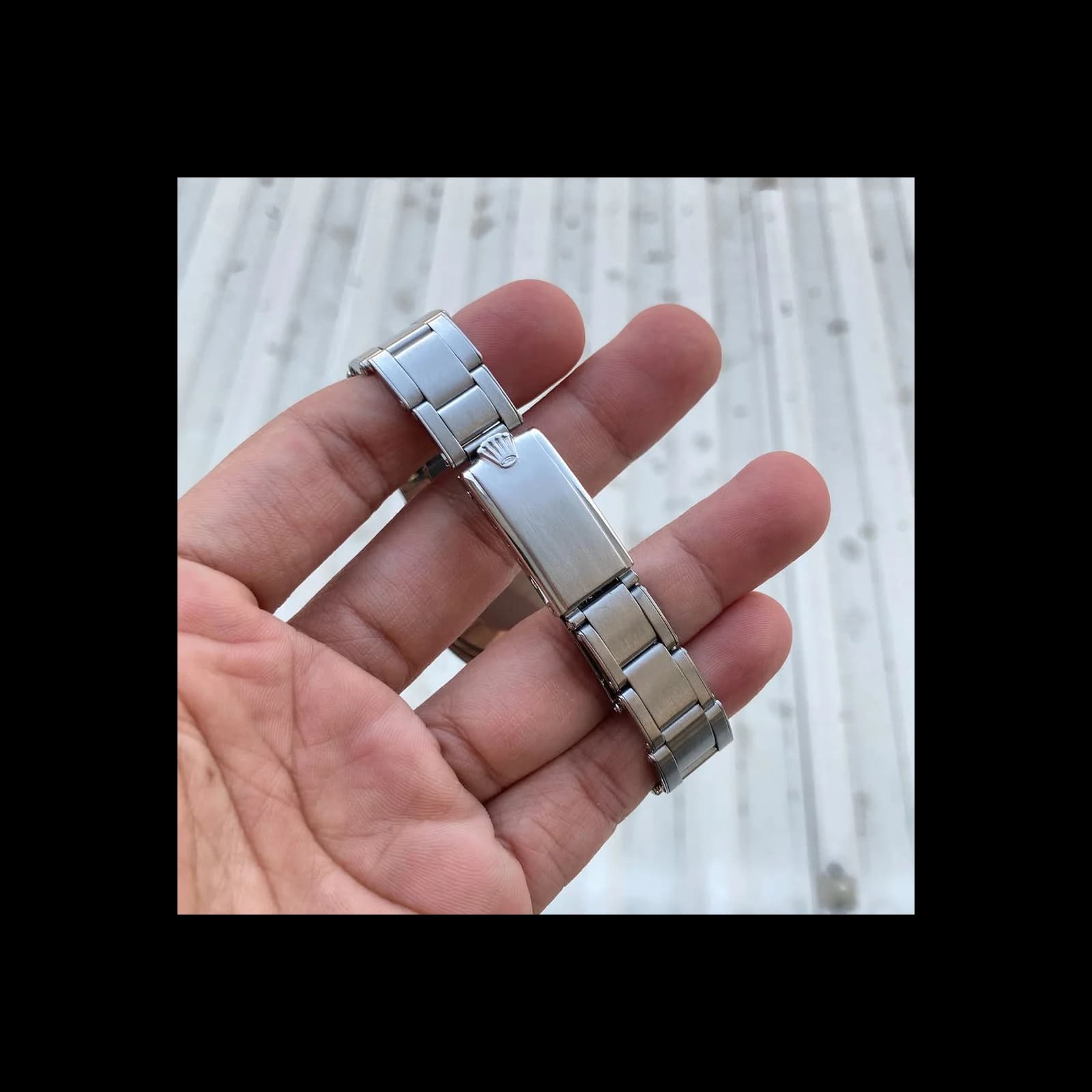 Thumb Oyster Perpetual Date 34 / 1500 / Silver / Stainless Steel