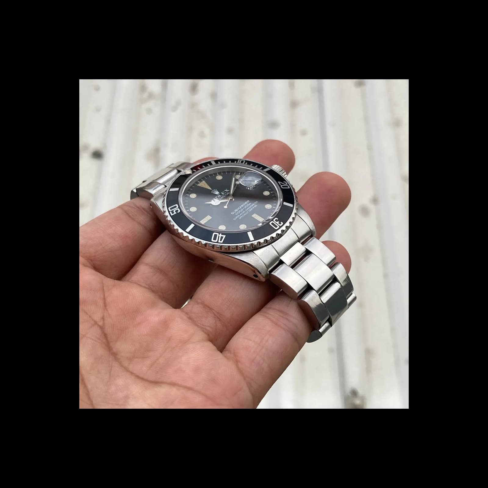 Thumb Submariner Date 16800