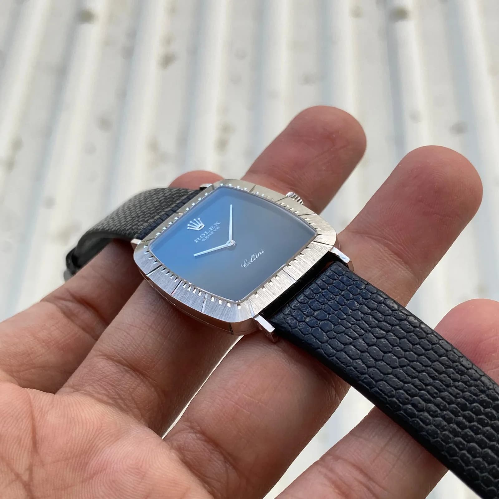 Thumb Cellini Blue 4087