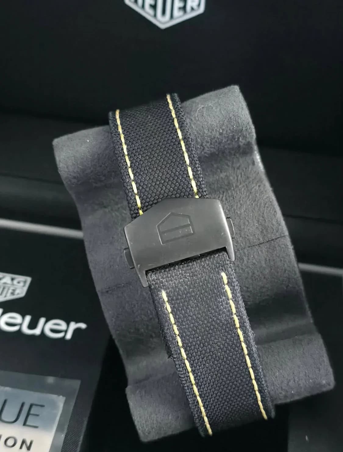 Thumb Aquaracer Calibre 5 Automatic / 41 / Yellow-Black Limited Edition