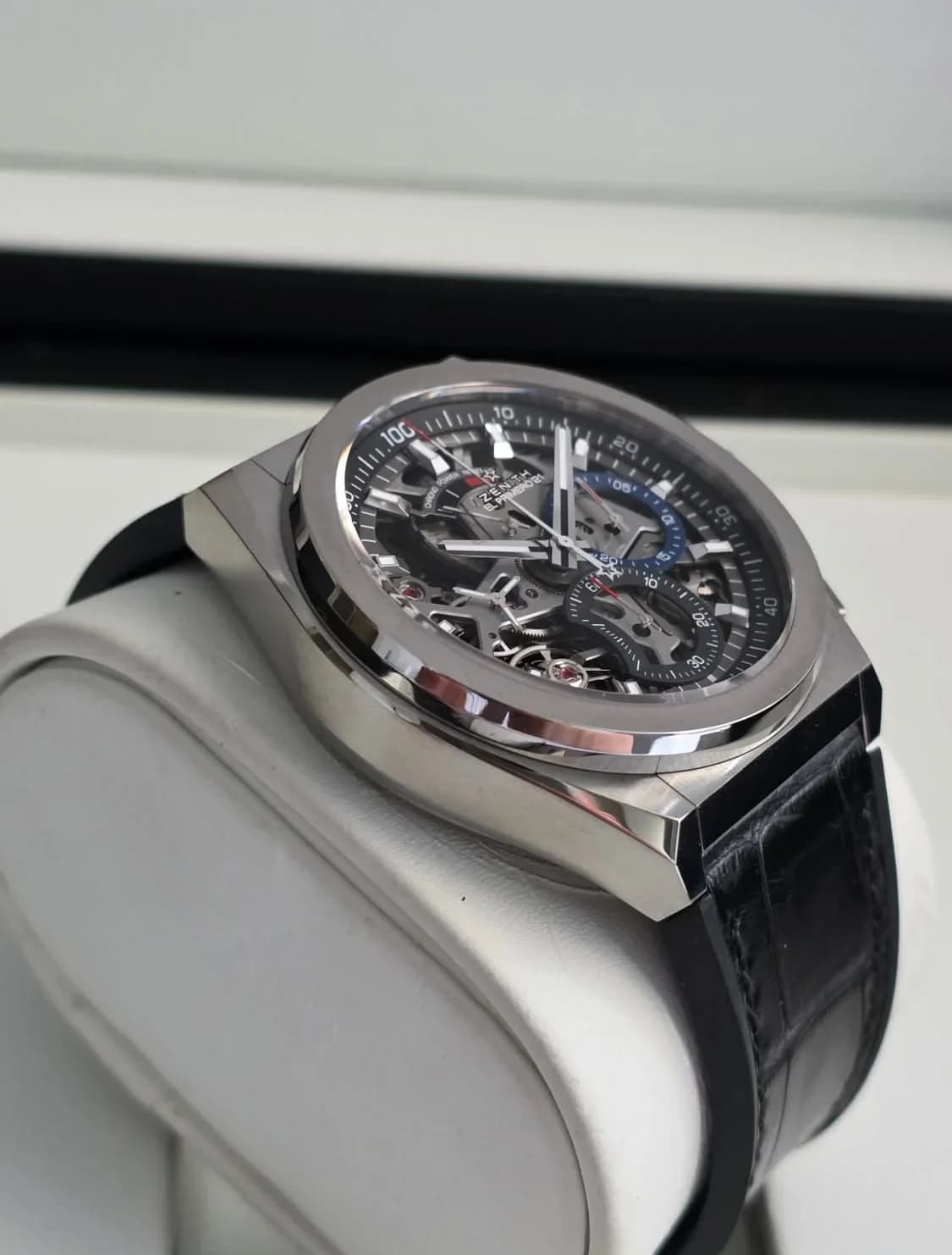 Thumb Defy El Primero 21 Titanium / Skeleton / Alligator