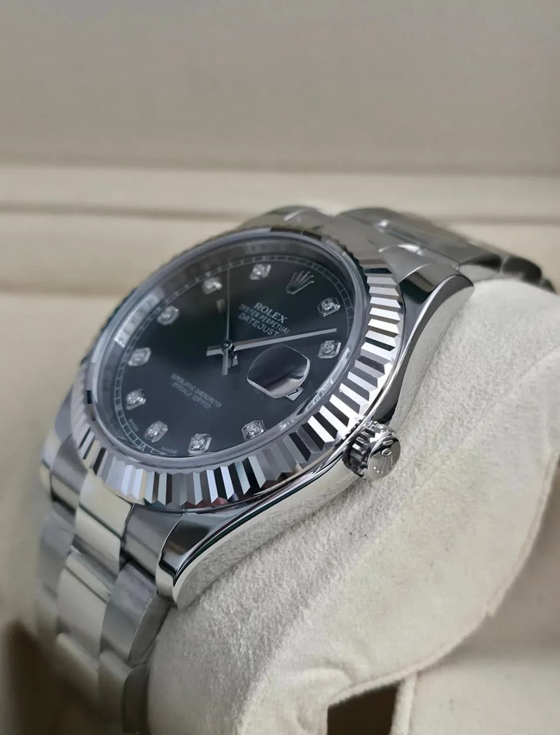 Thumb Datejust II Fluted Dark Rhodium Diamond