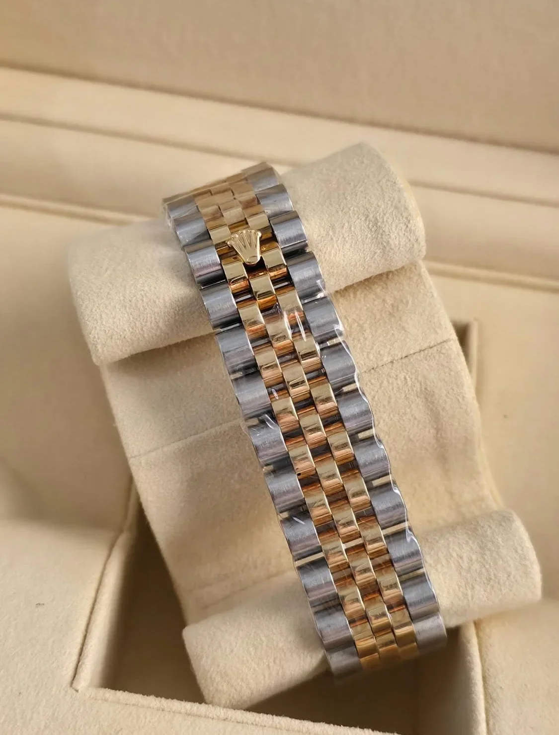 Thumb Datejust 36 Rolesor Yellow Fluted / Jubilee / Black Diamond