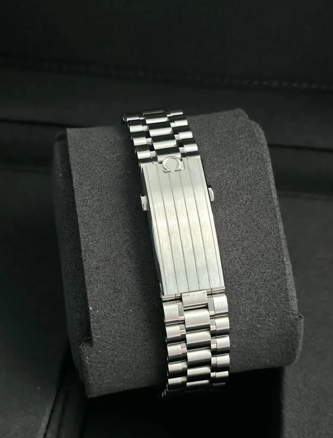 Thumb Speedmaster Professional Moonwatch 3861 Stainless Steel / White / Sapphire / Bracelet