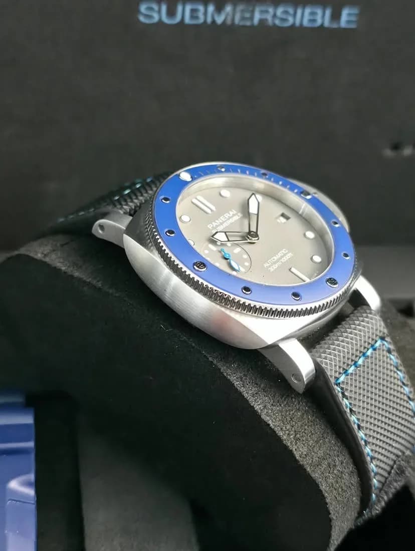 Thumb Luminor Submersible 42 3 Days Automatic Acciaio Blue Ceramic / Shark Grey