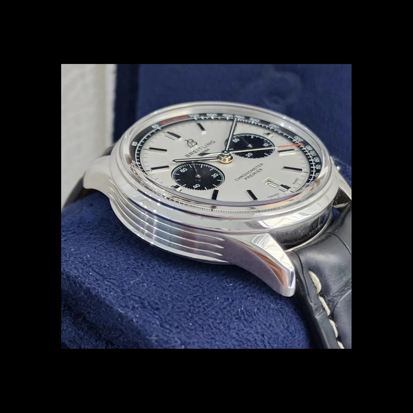 Thumb Premier B01 Chronograph 42 Stainless Steel / Silver / Croco / Pin